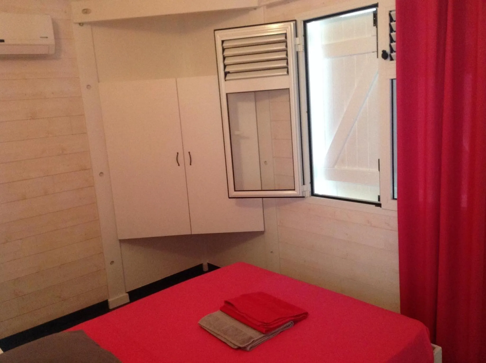 Day, Bed in Villa Shenandoah