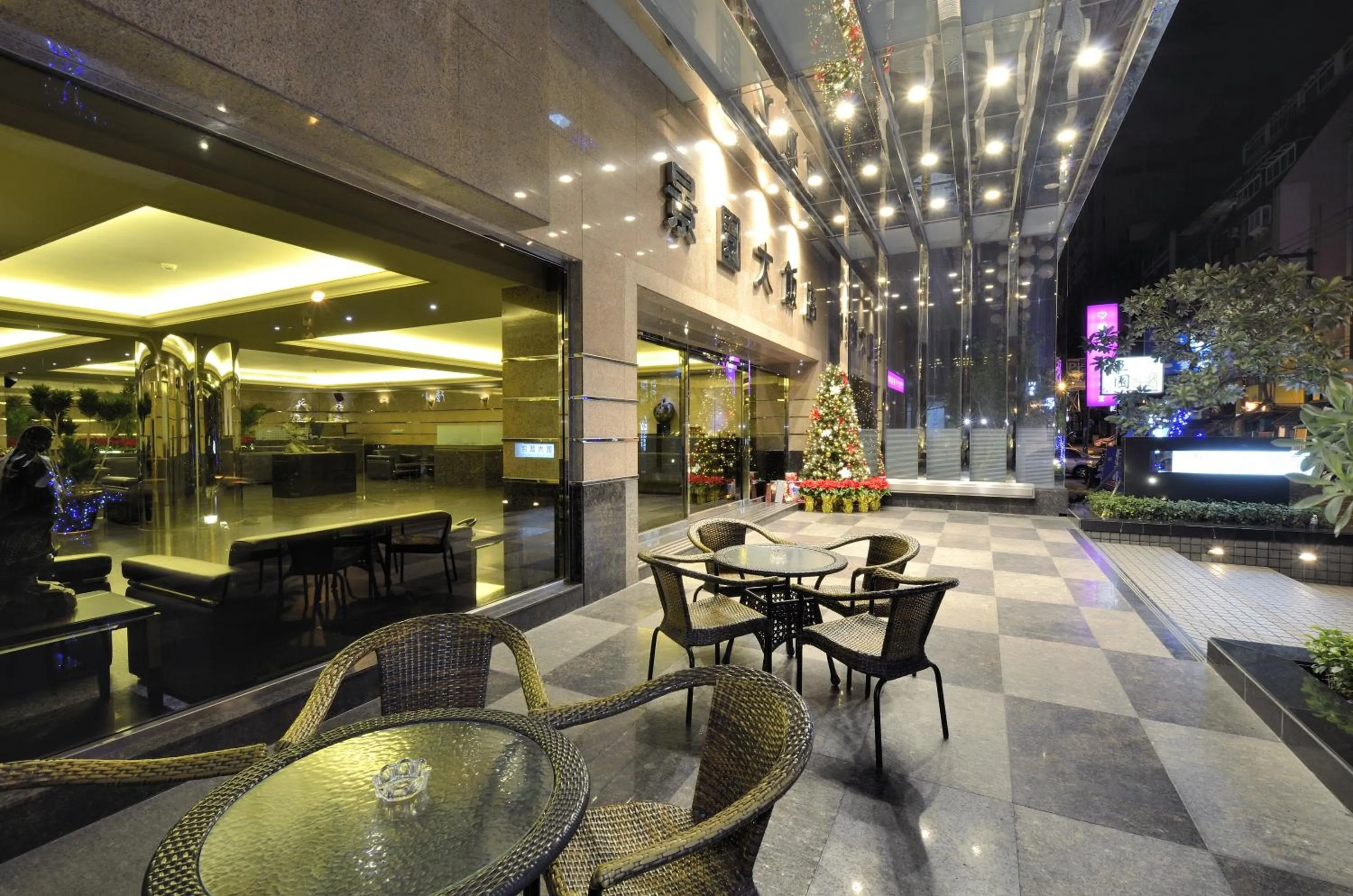 Area and facilities in Hi-YES HOTEL TAOYUAN