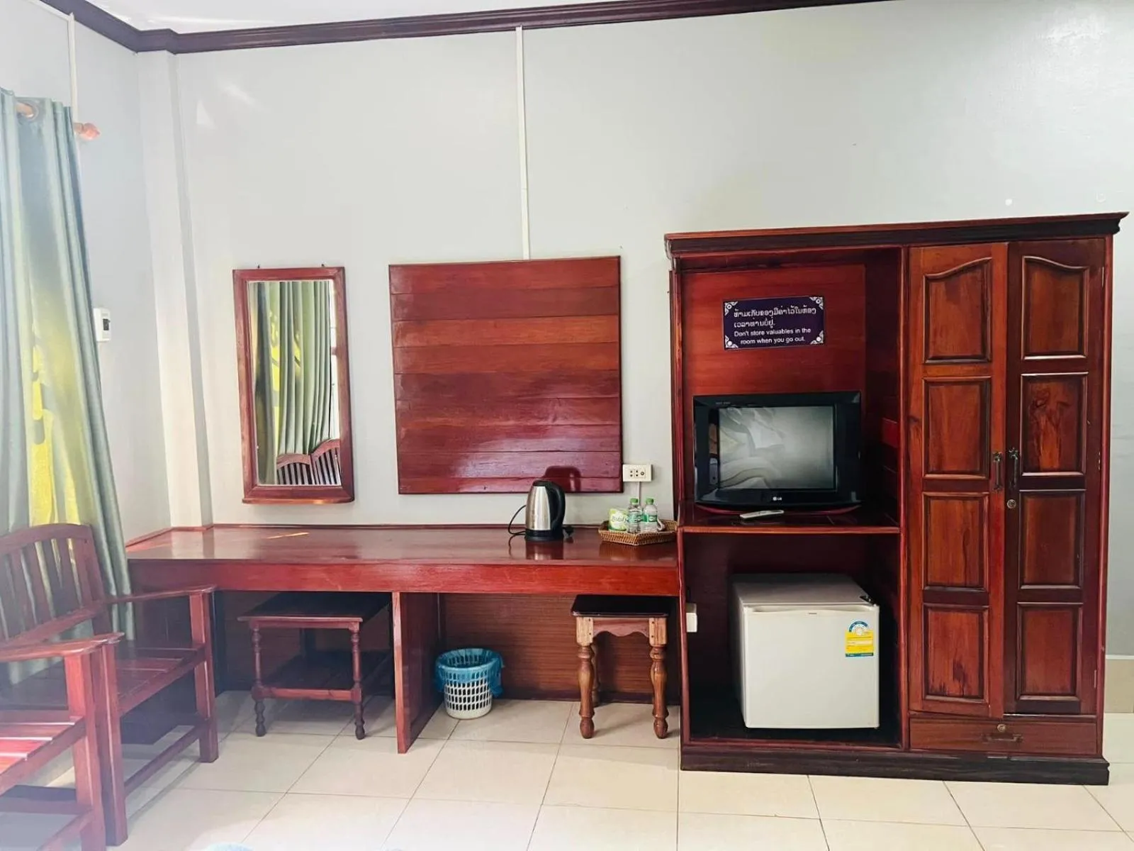 furniture in Khampaseuth Hotel