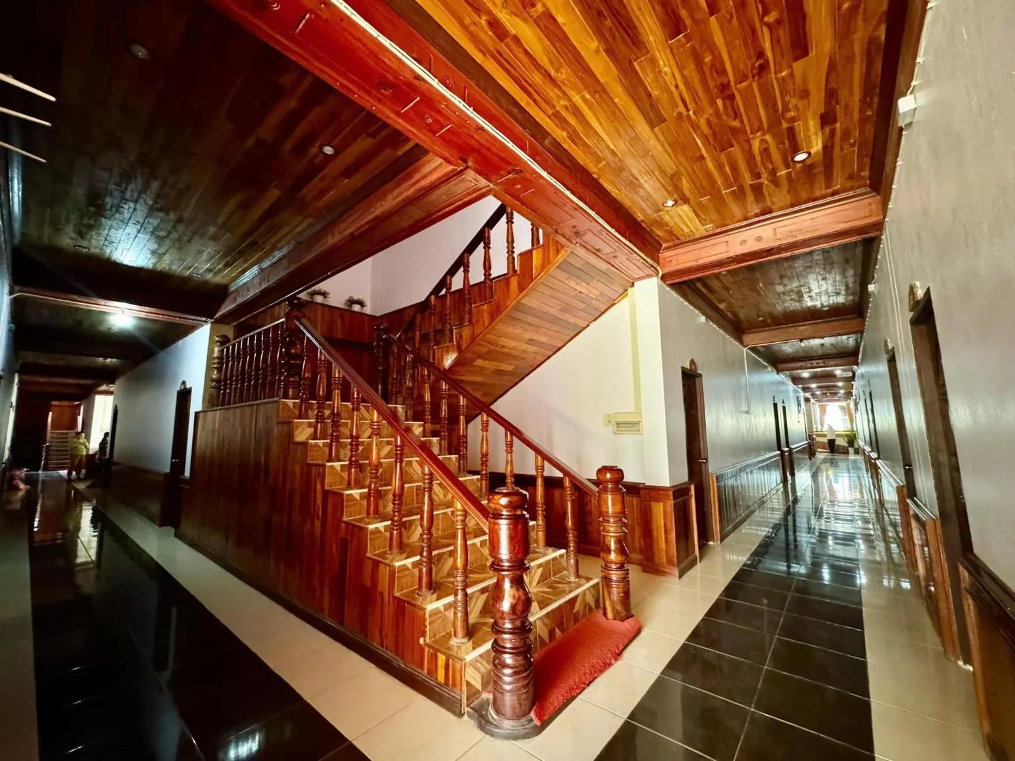 Living room in Khampaseuth Hotel