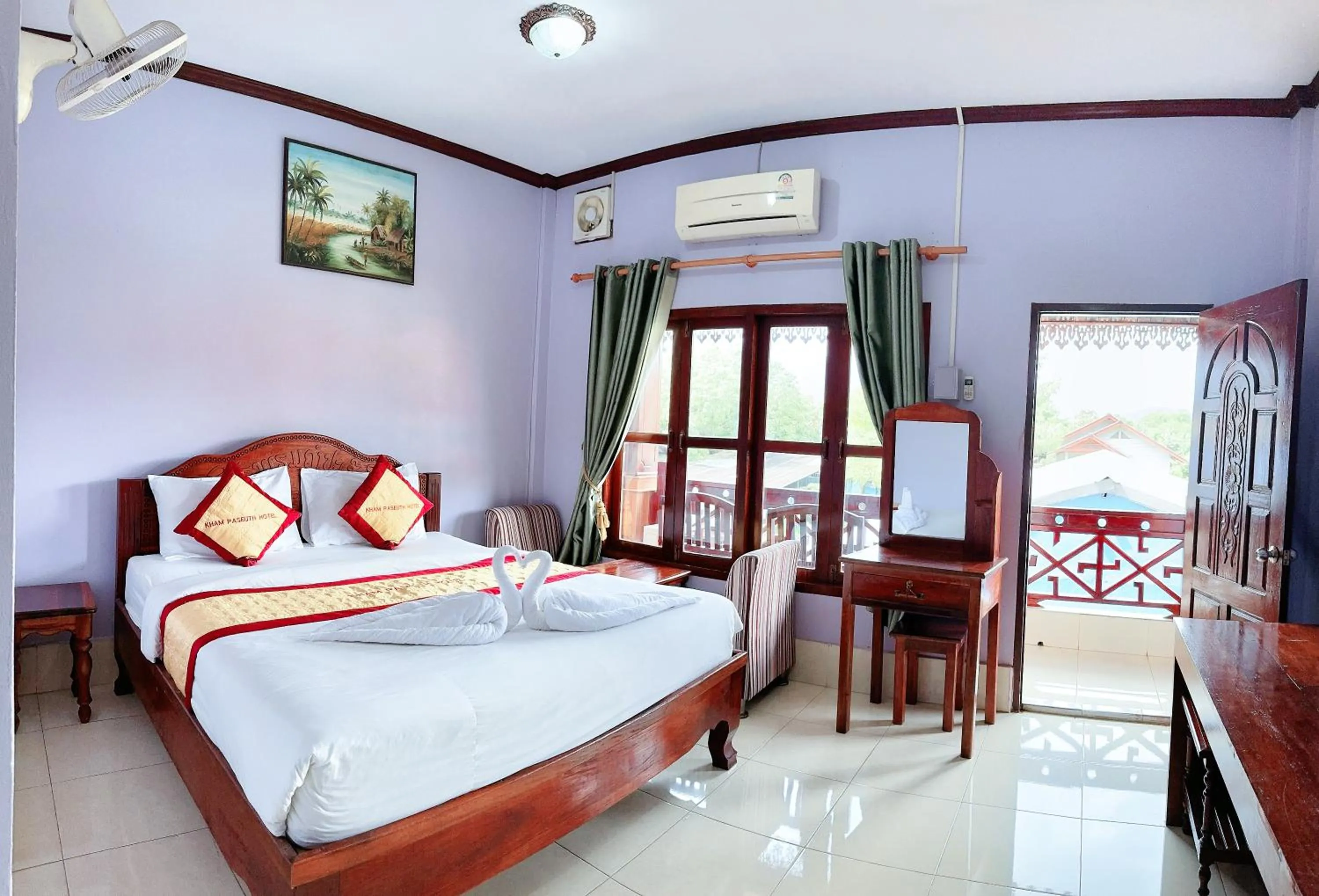 Bedroom, Bed in Khampaseuth Hotel