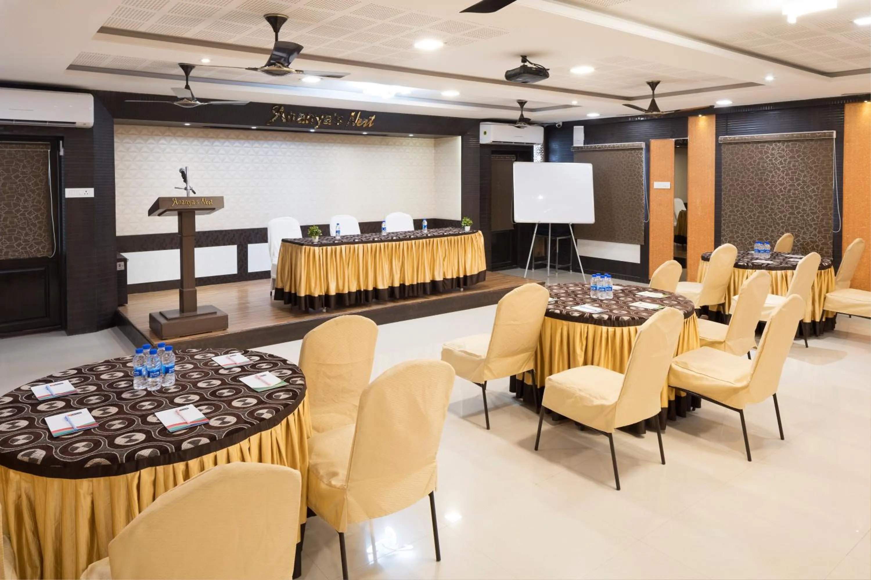 Banquet/Function facilities in Ananyas Nest