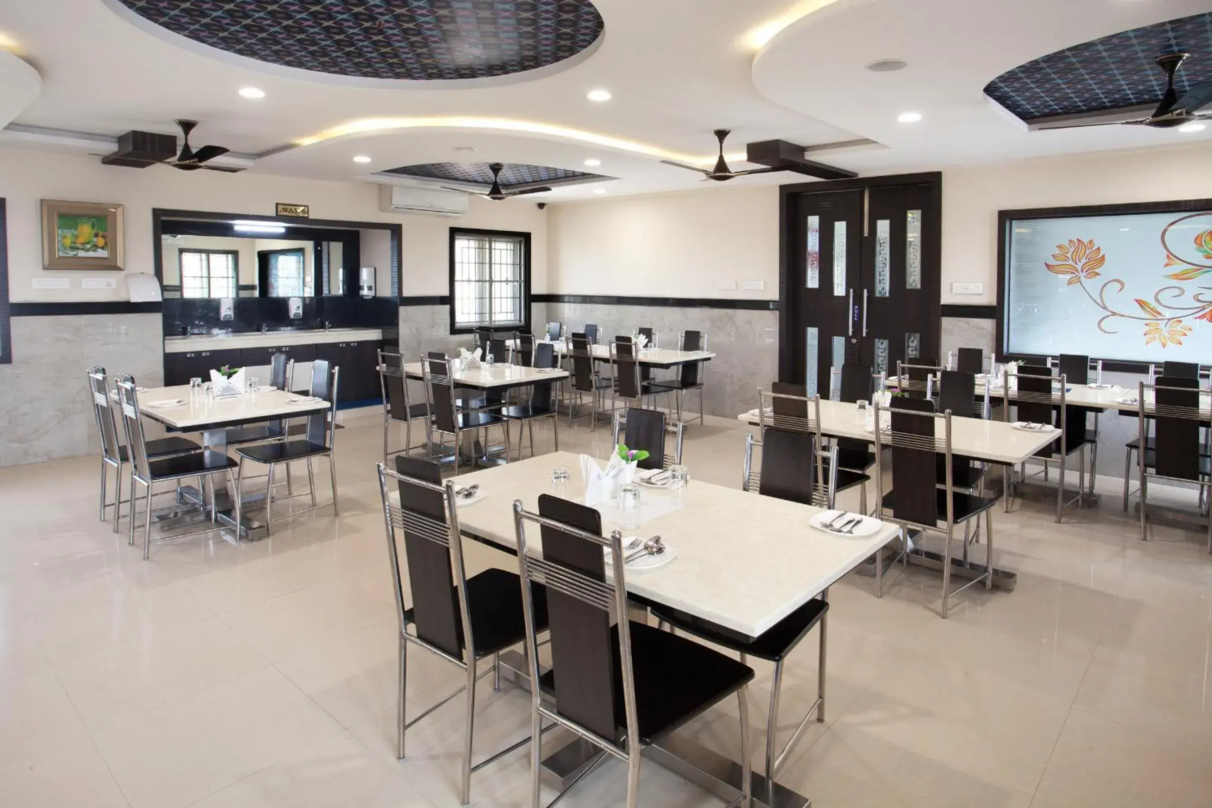 Restaurant/places to eat in Ananyas Nest Restaurant/places to eat in Ananyas Nest