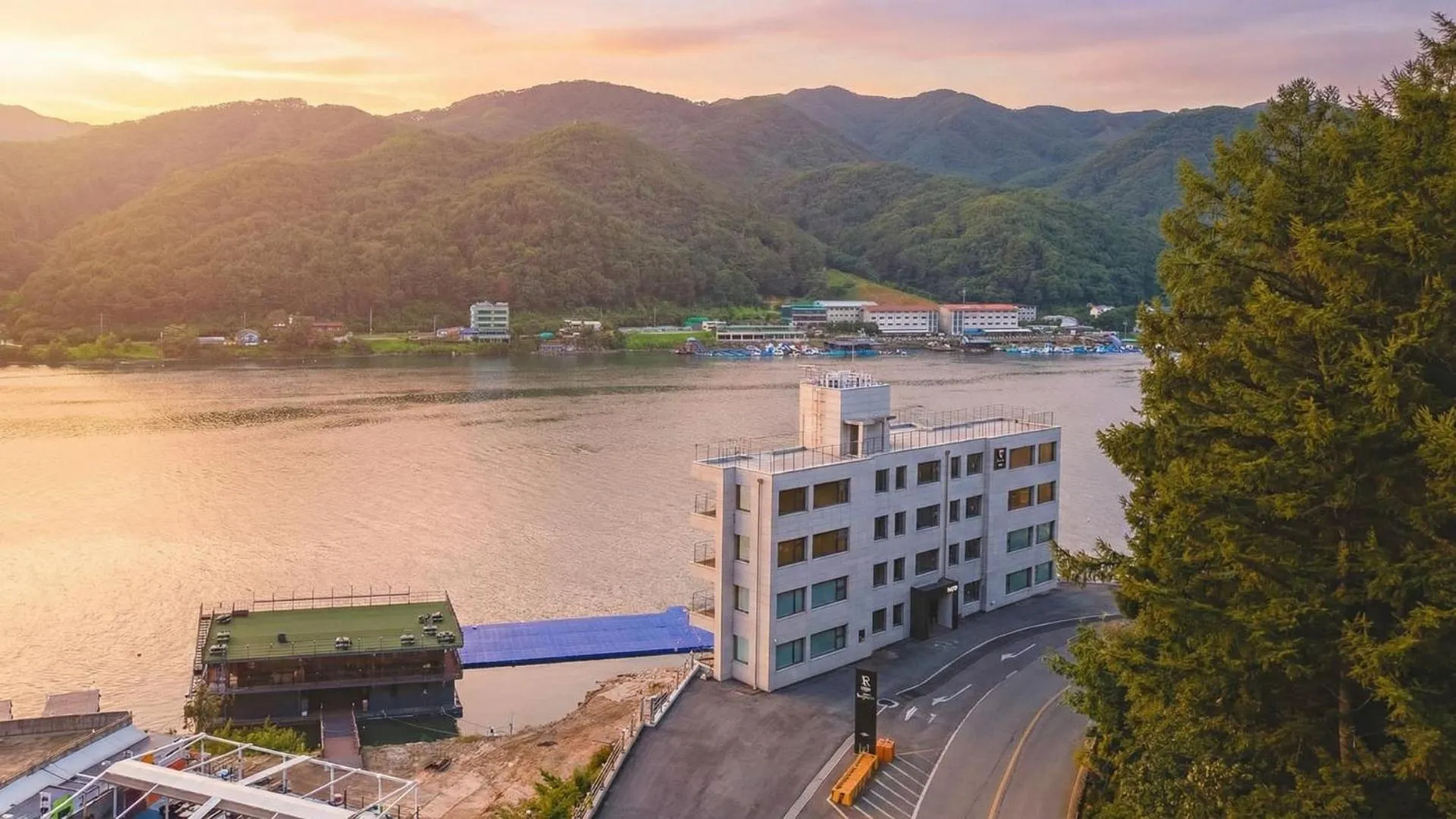 Property building in Gapyeong Laputa Resort