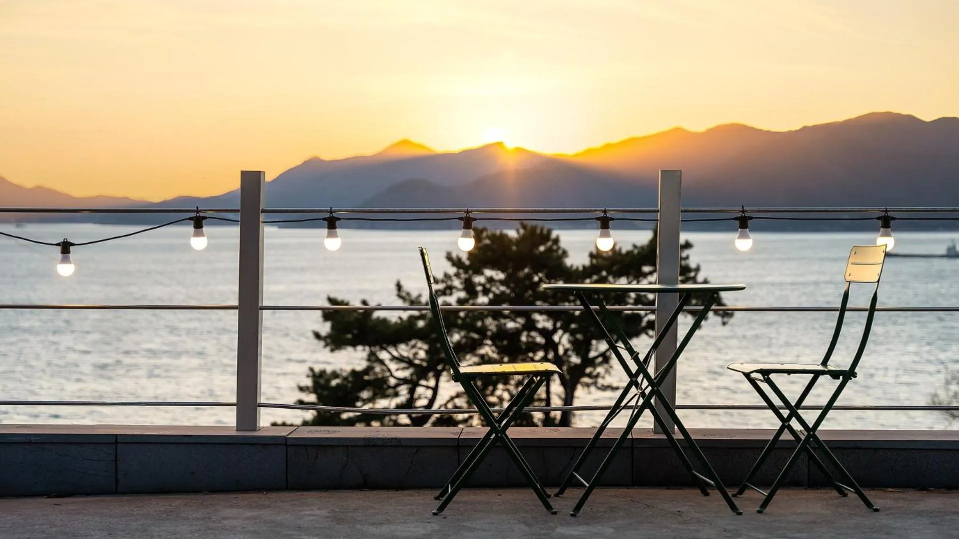 Property building in Namhae Mansion Morak