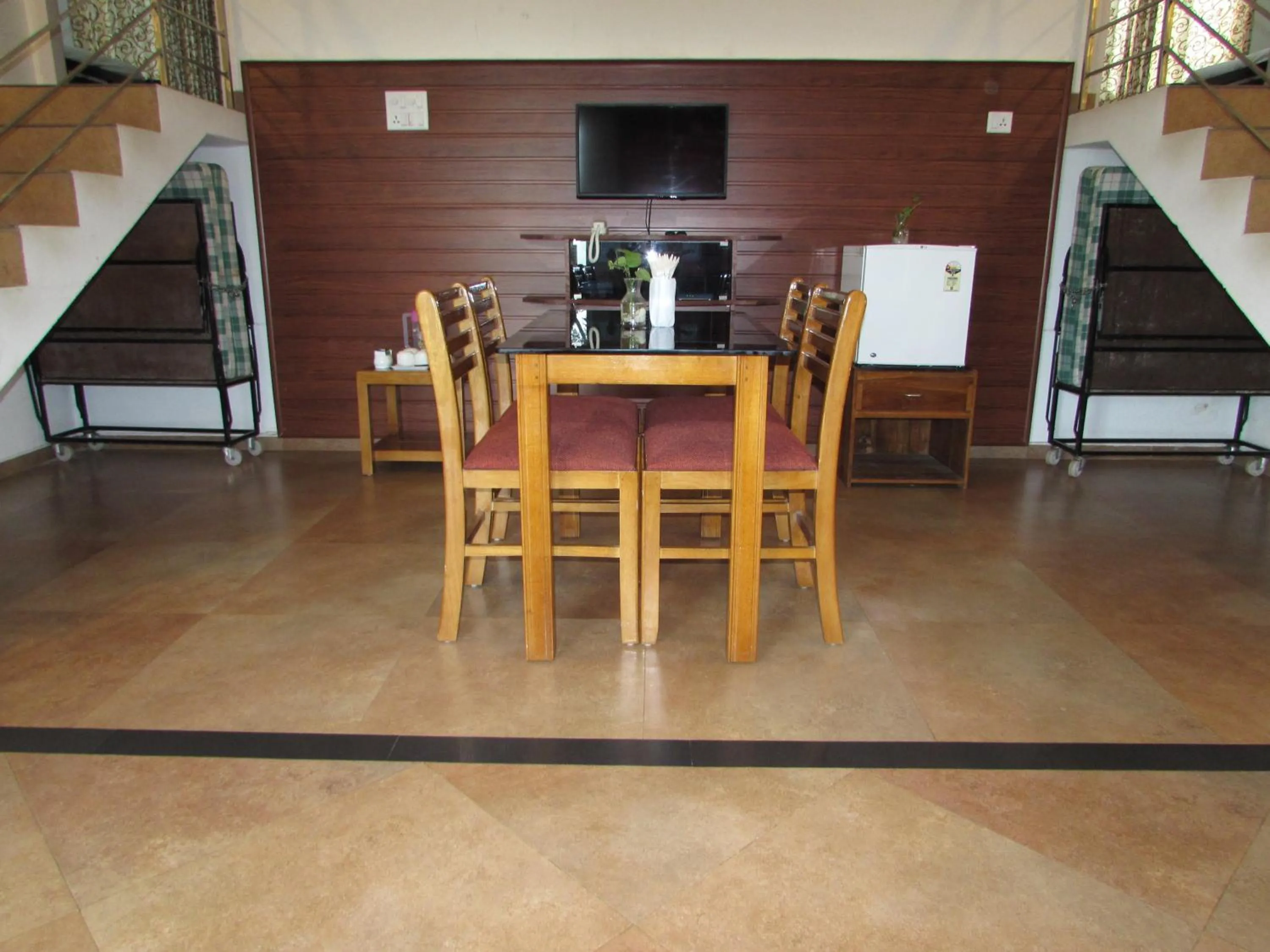 Dining area in Falcon Crest