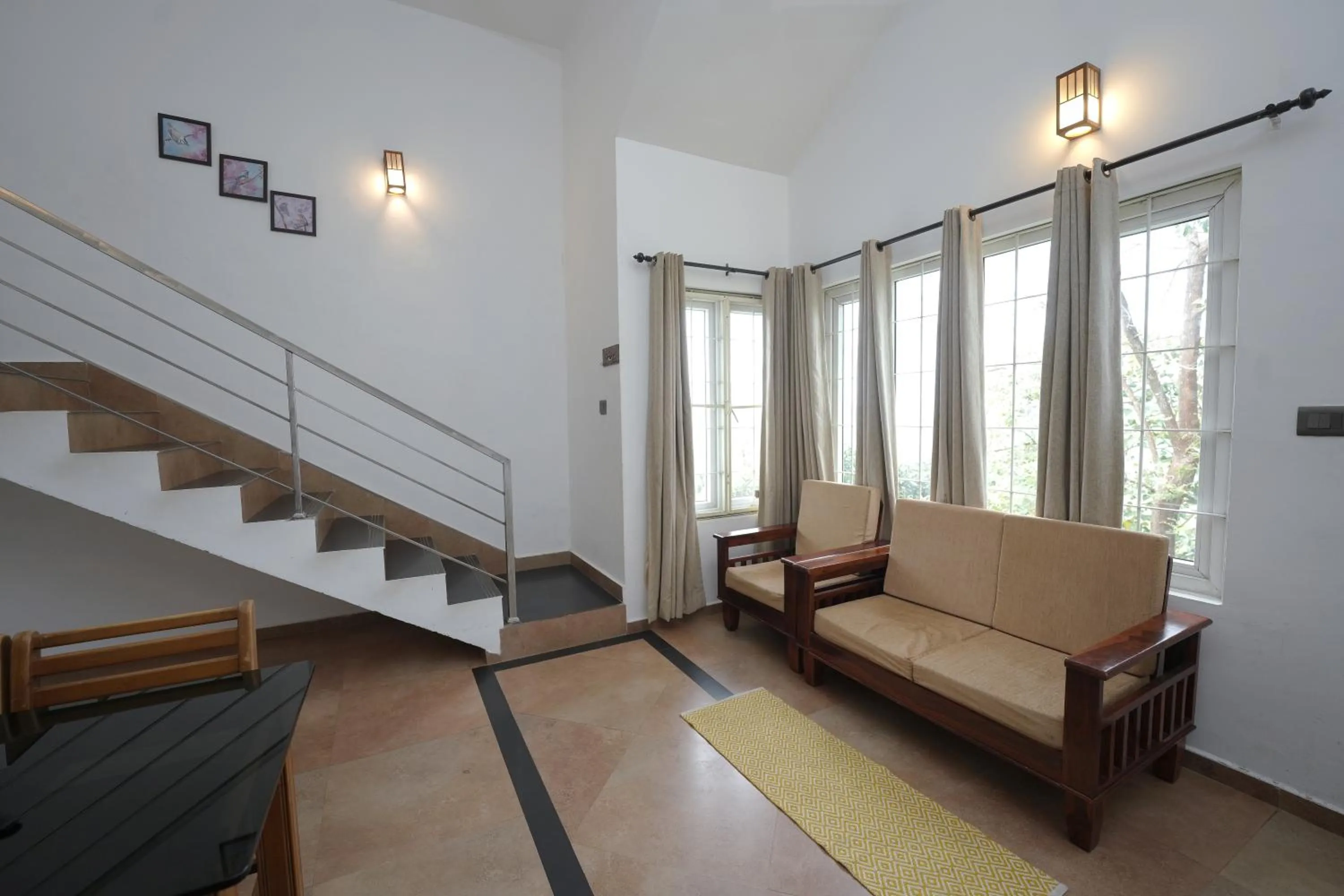 Living room in Falcon Crest