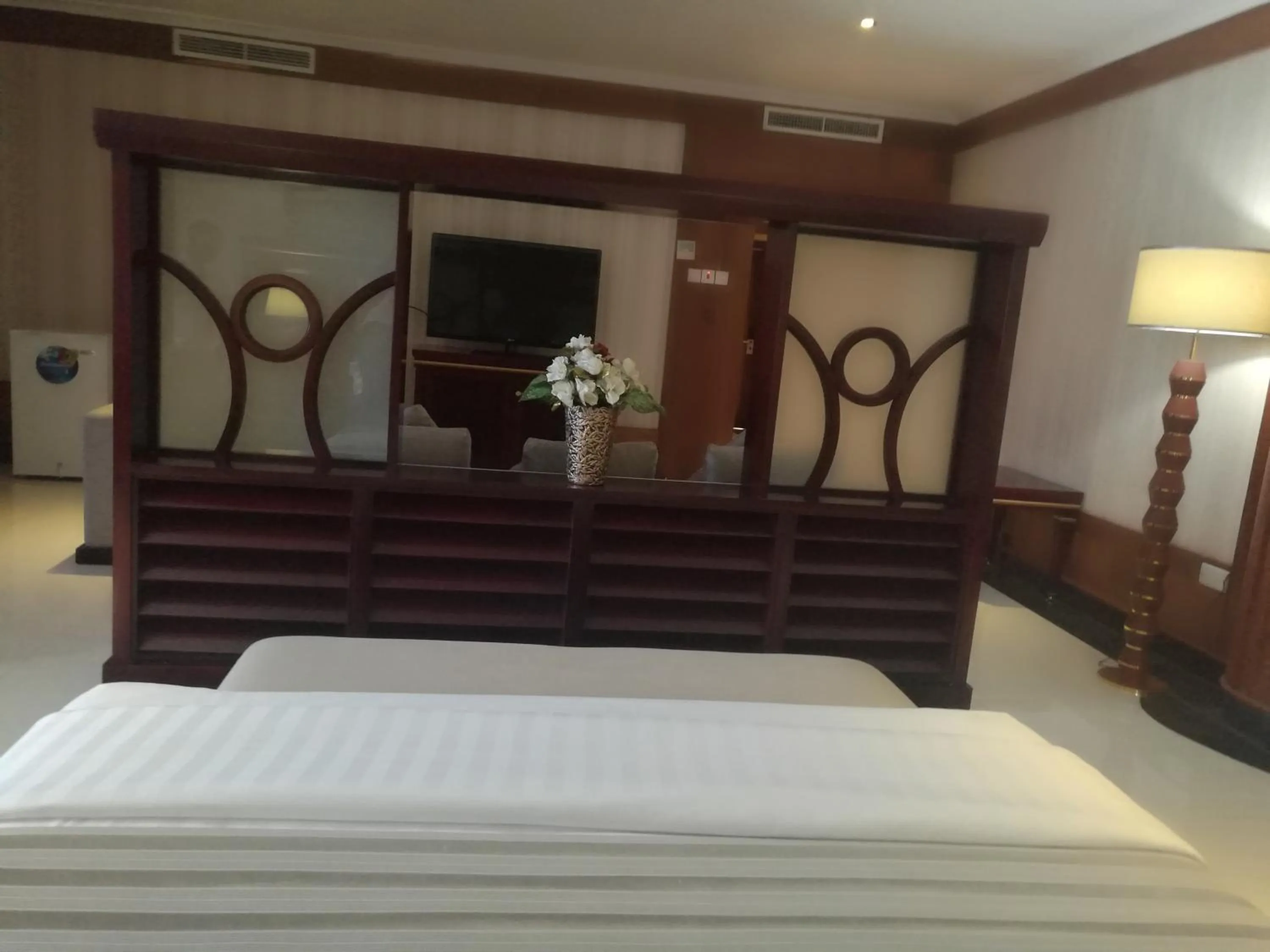 Bedroom in Peacock Hotel