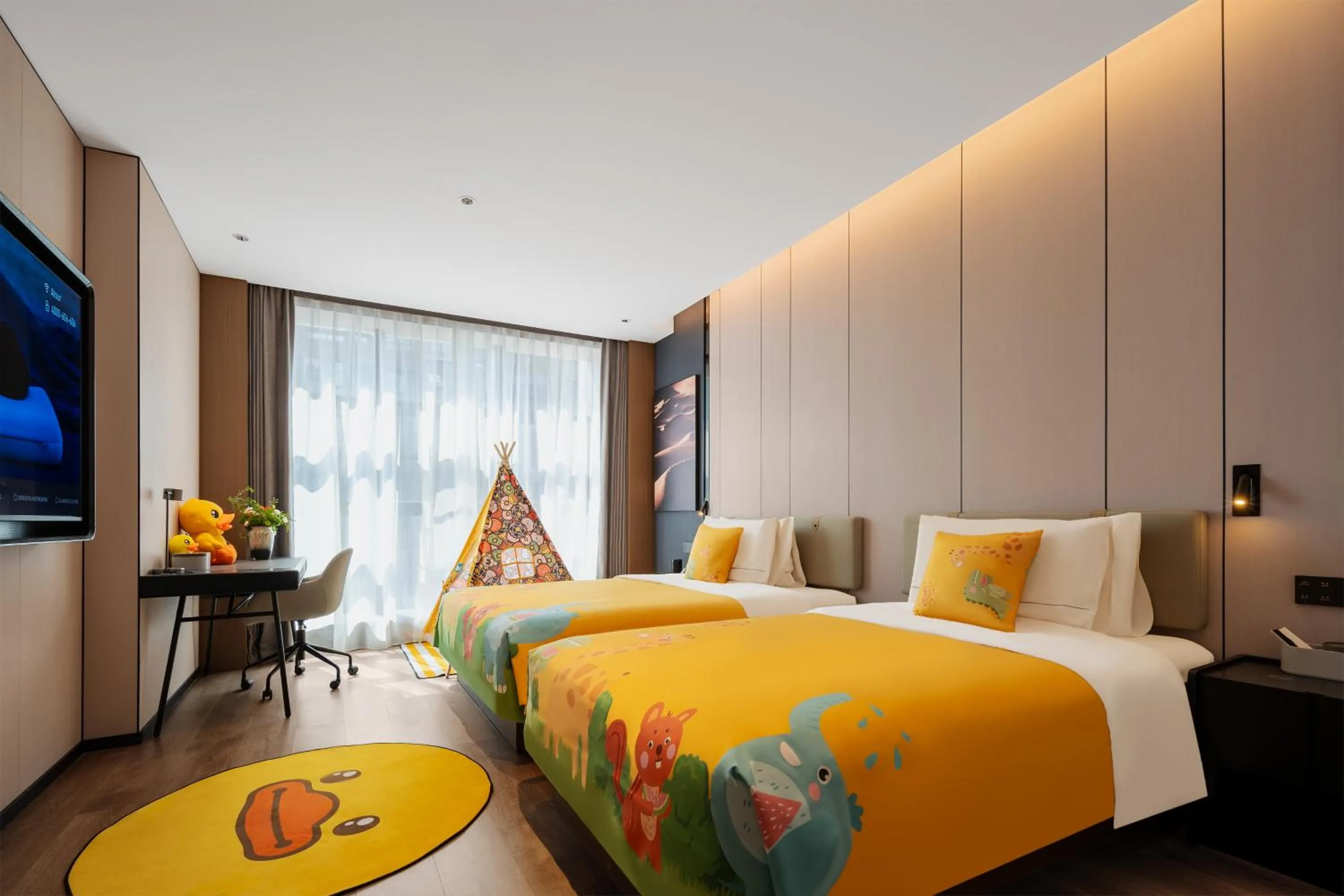 Bed in Atour Hotel Chongqing Jiangbei Airport Huanshan Park