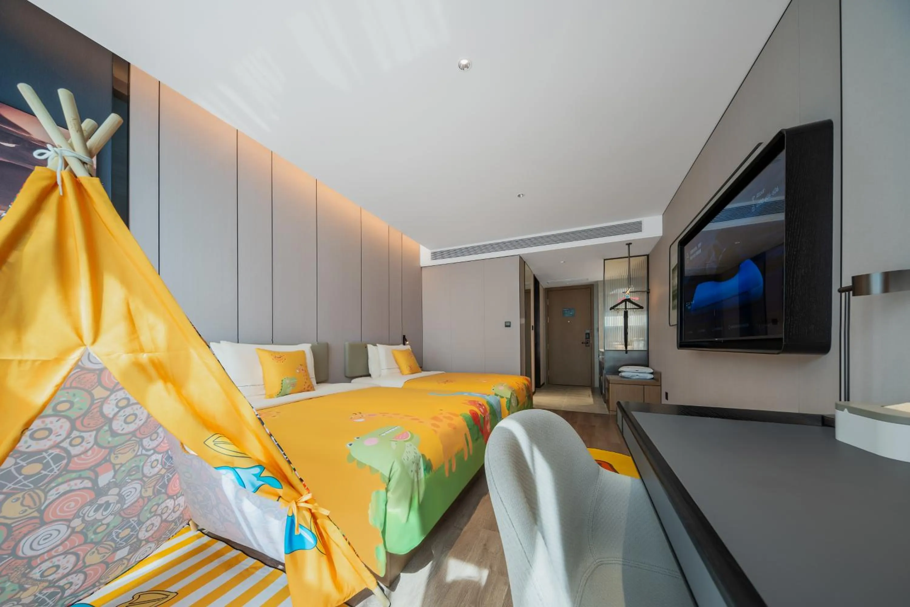 Bed in Atour Hotel Chongqing Jiangbei Airport Huanshan Park