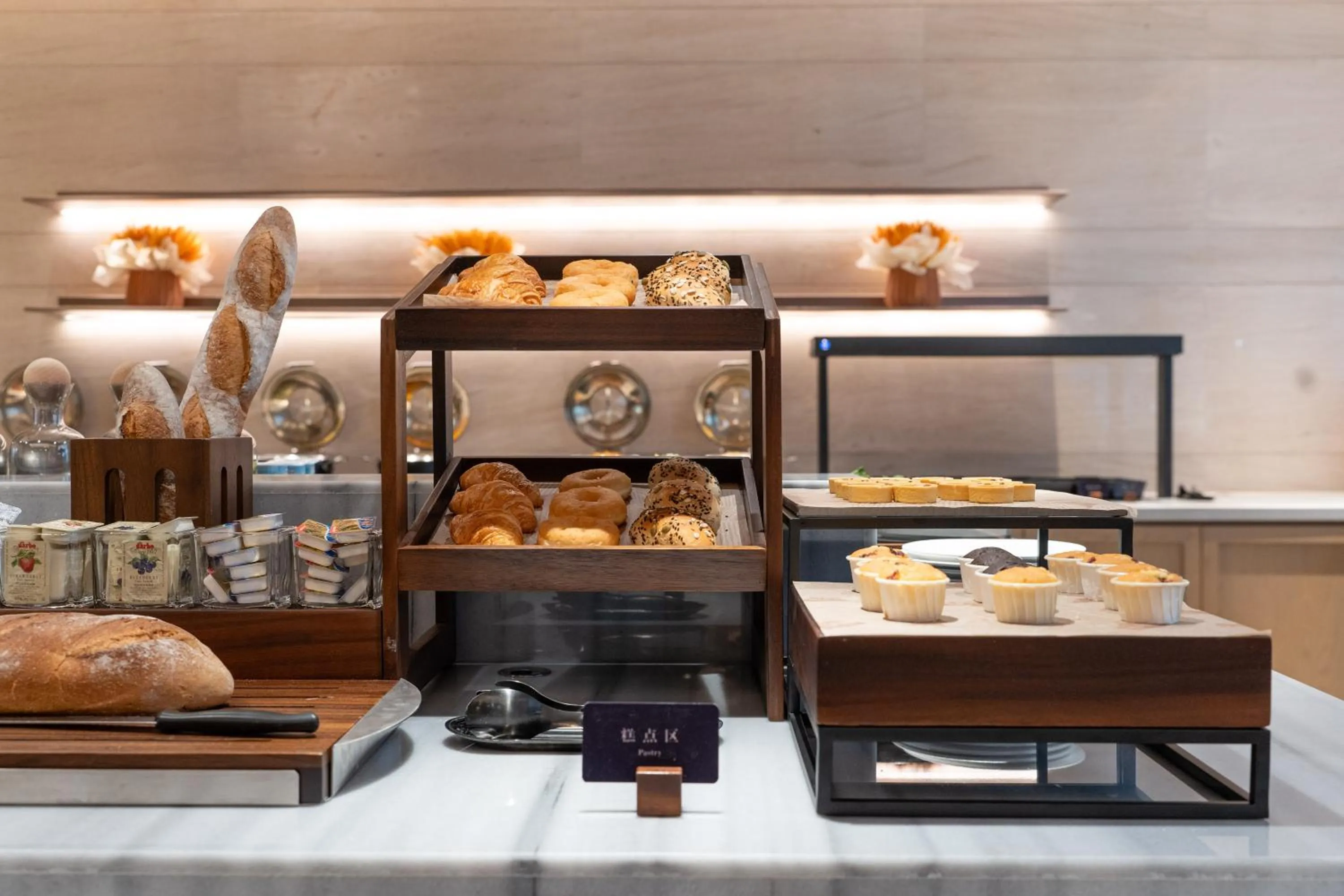 Buffet breakfast in Atour Hotel Chongqing Jiangbei Airport Huanshan Park