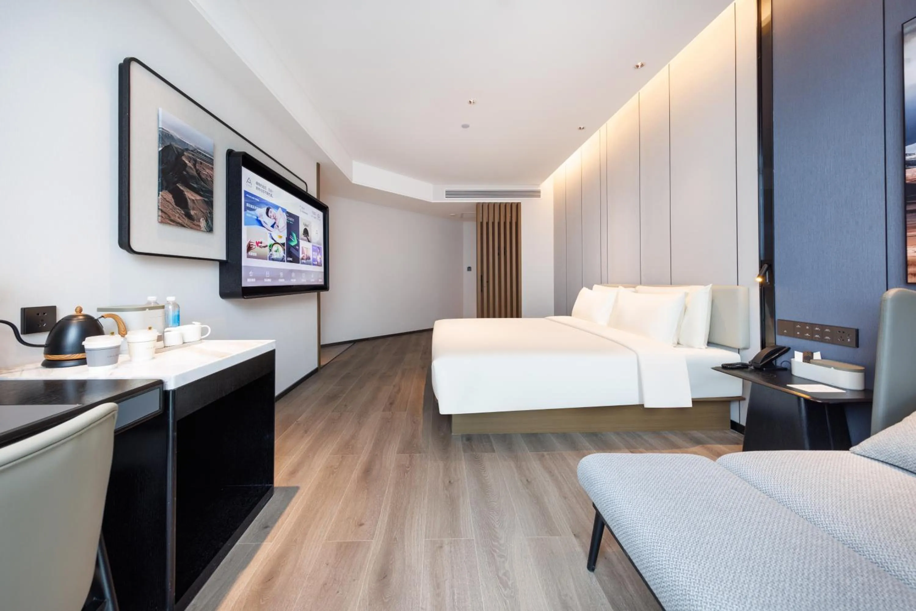 Atour Hotel Yuxi Nie'er Music Plaza