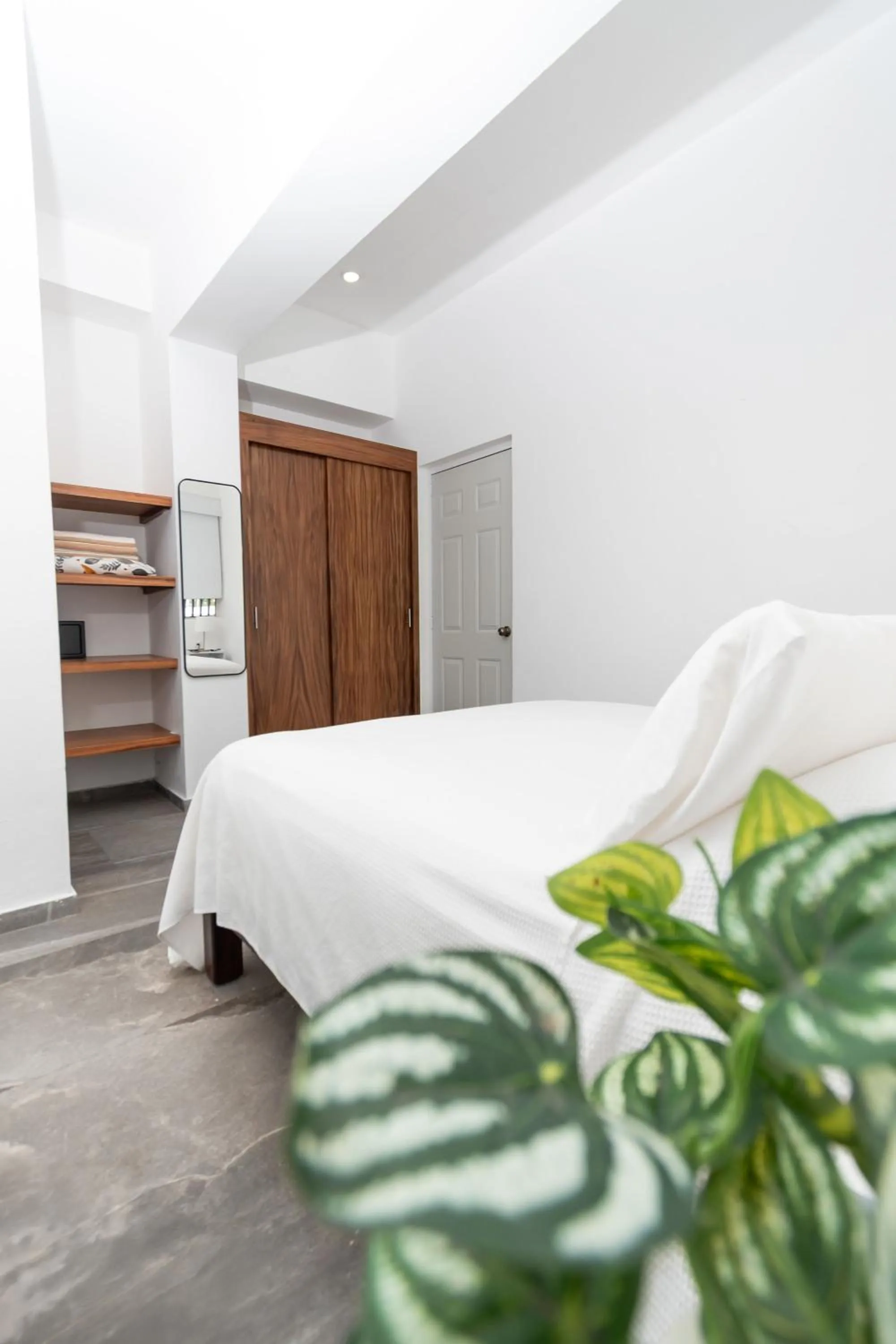 Bed in Safiro Suites Guayabitos Apartments - Adults Only