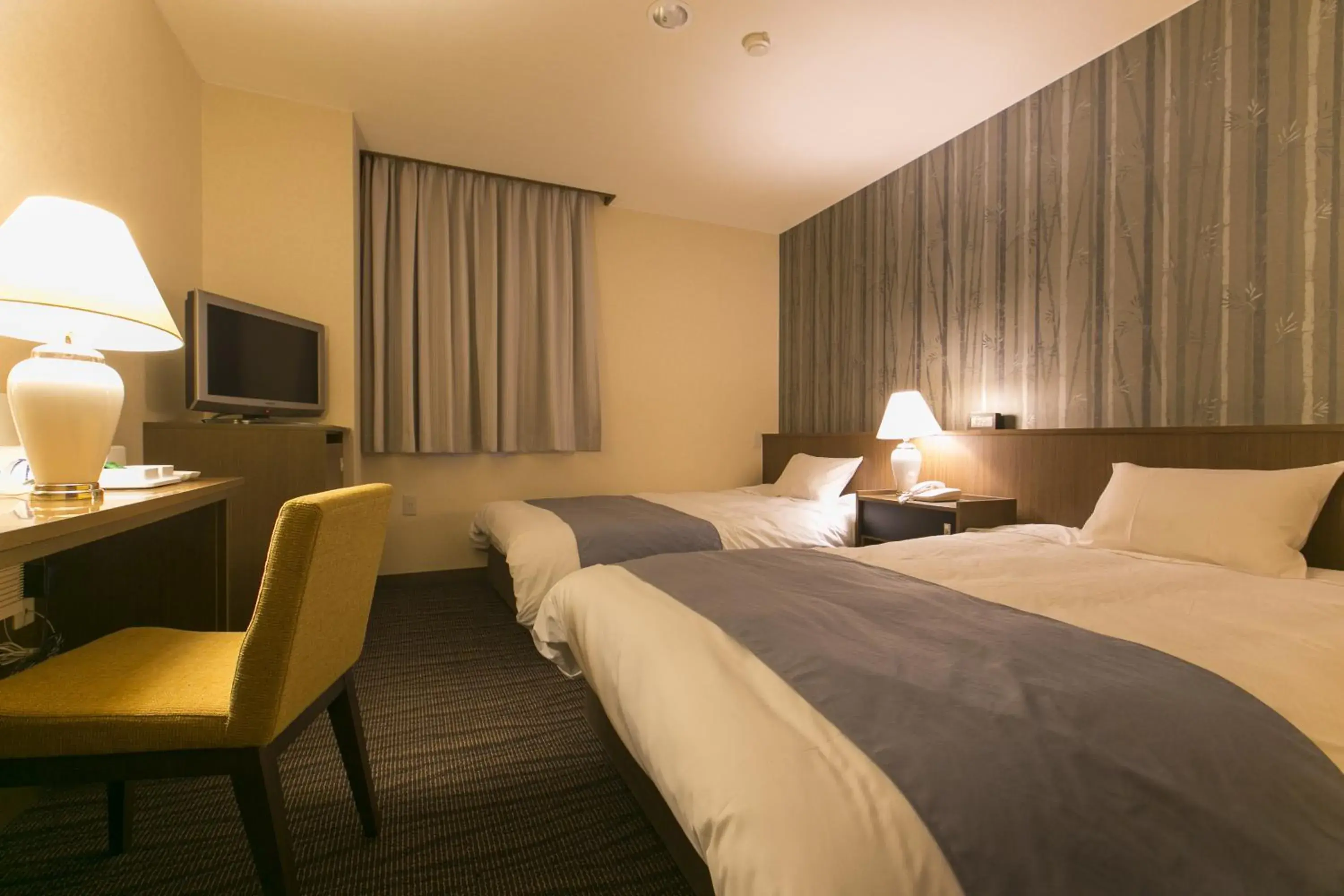 Photo of the whole room, Bed in Fujisan Station Hotel Photo of the whole room, Bed in Fujisan Station Hotel