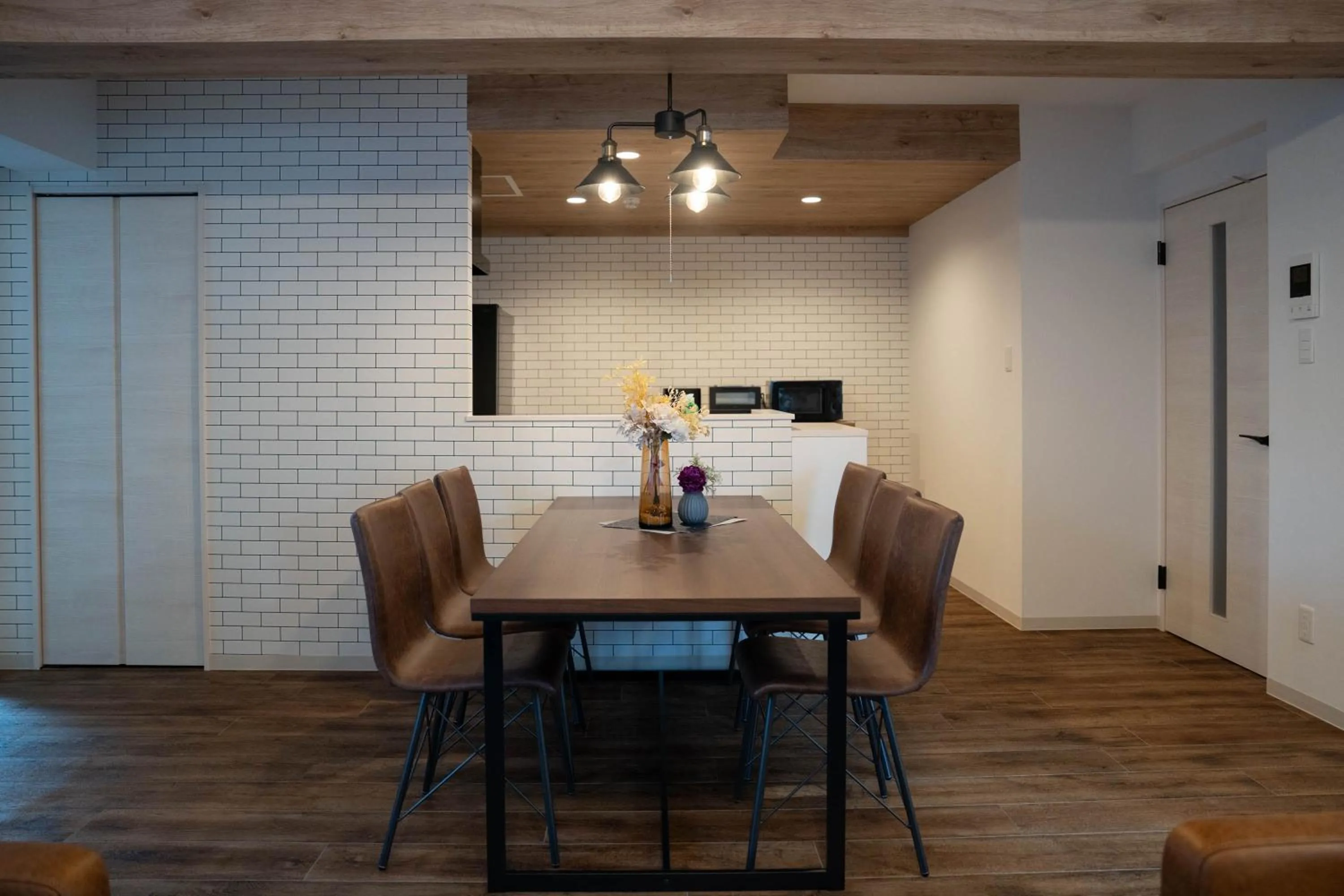 Dining area in Zabo Hills 202