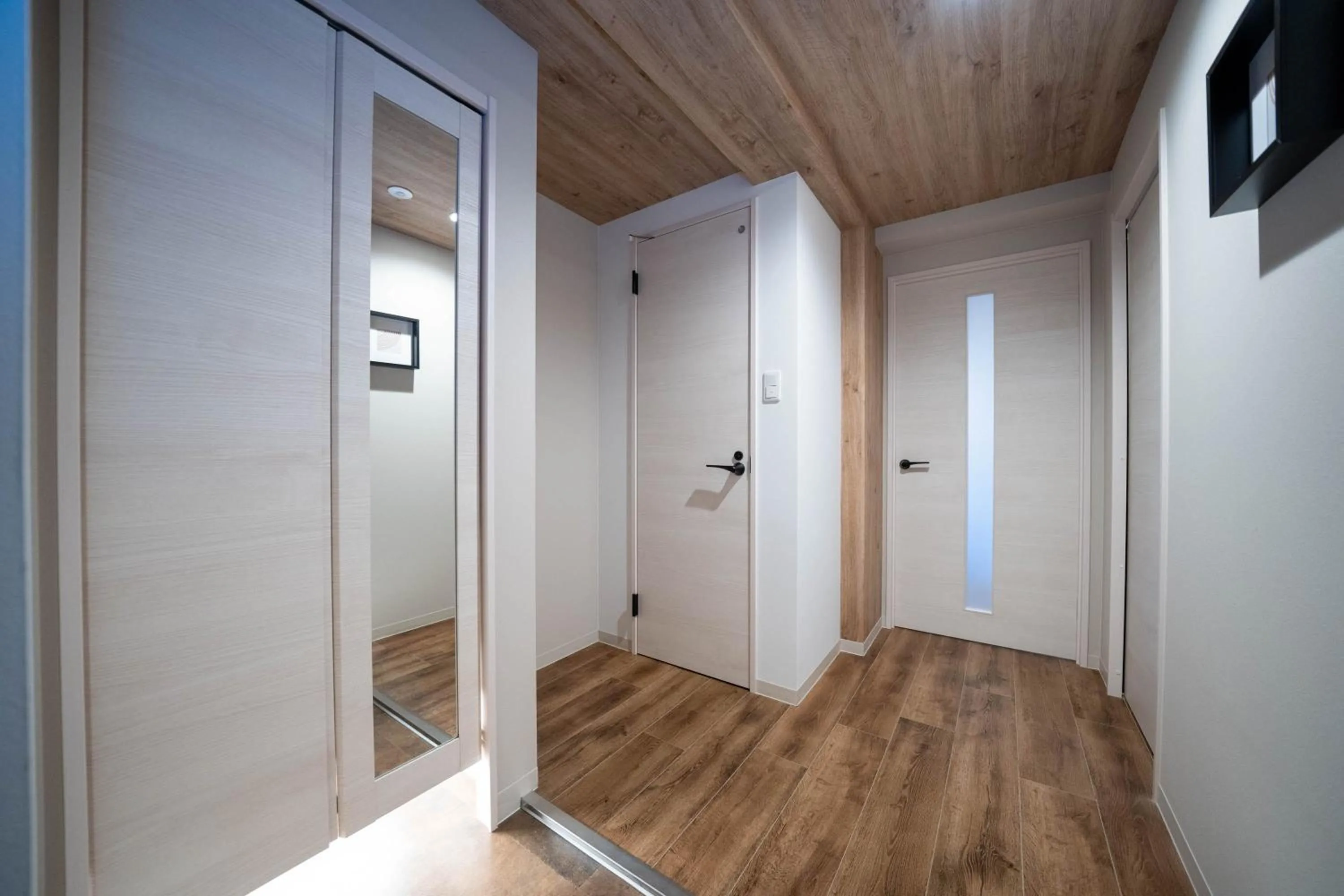 Facade/entrance in Zabo Hills 202