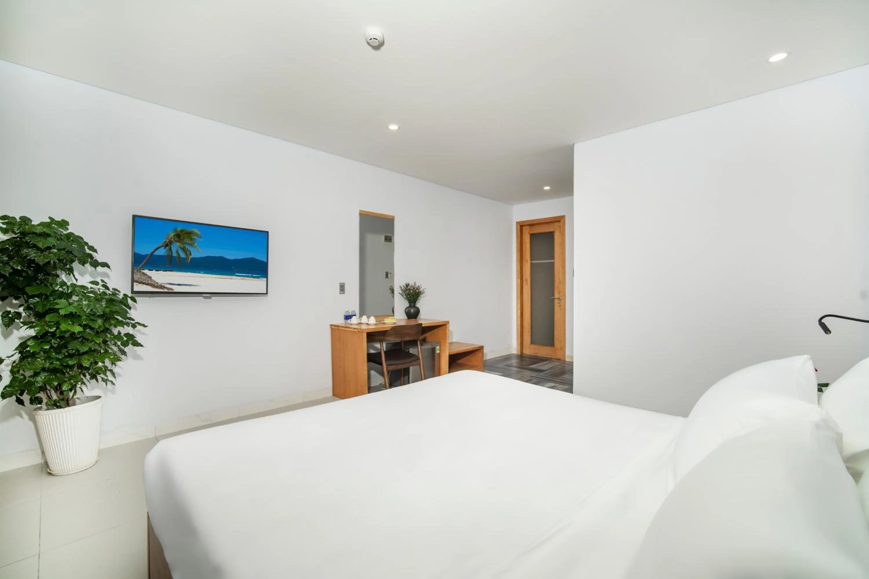 Bedroom, Bed in DOMA by HSuites Hotel & Apartment