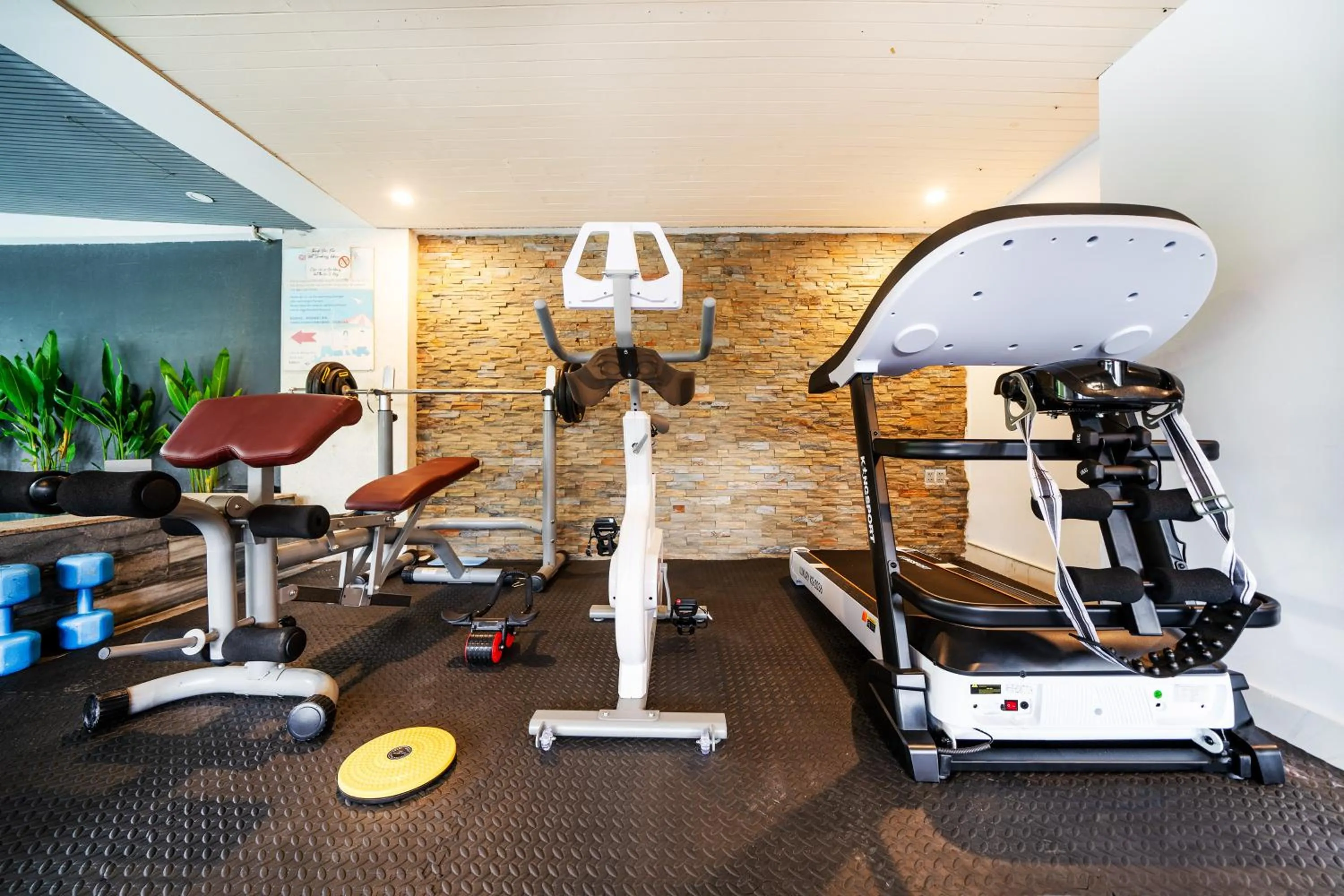 Fitness centre/facilities in DOMA by HSuites Hotel & Apartment