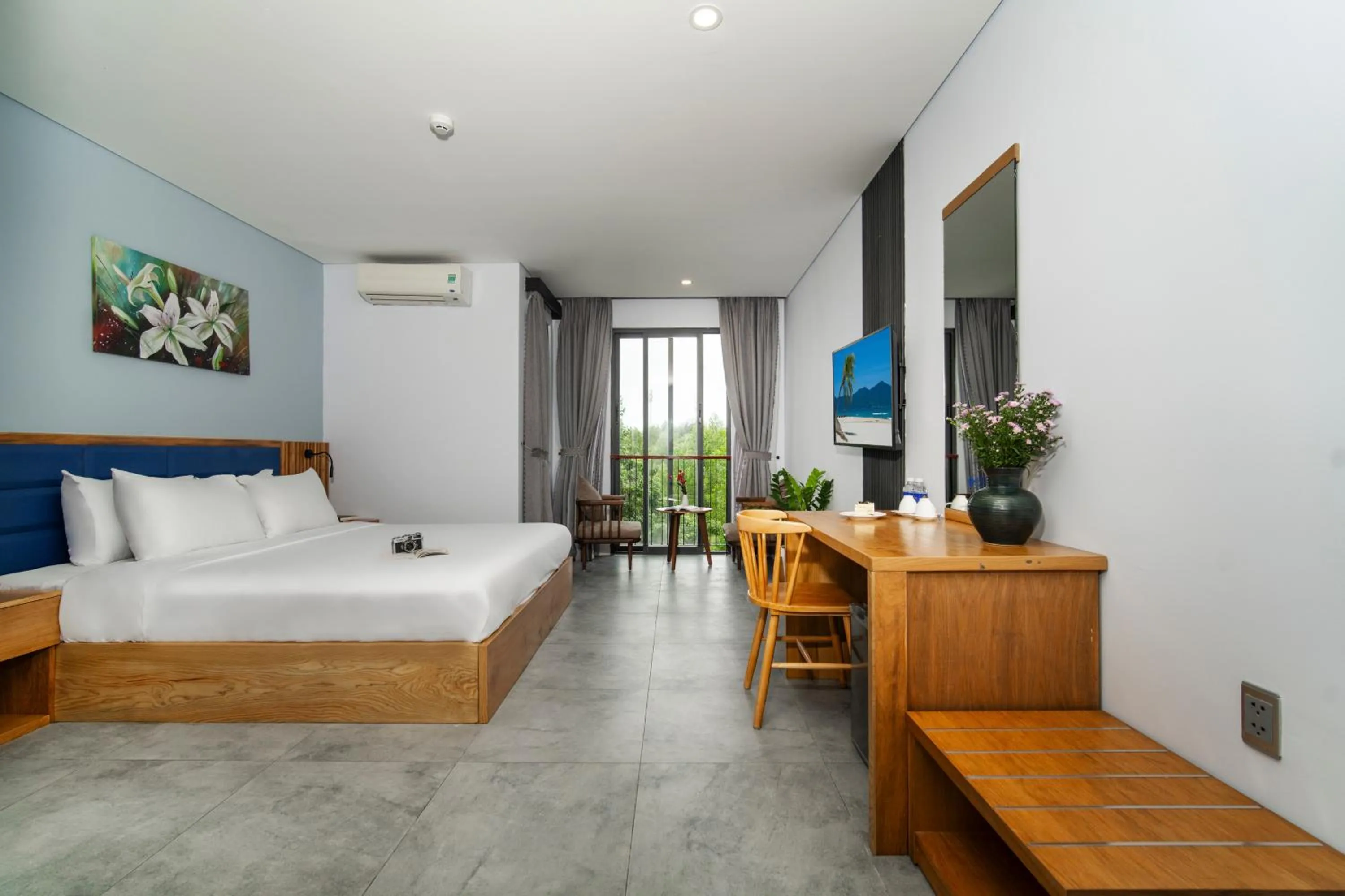 Bed in DOMA by HSuites Hotel & Apartment