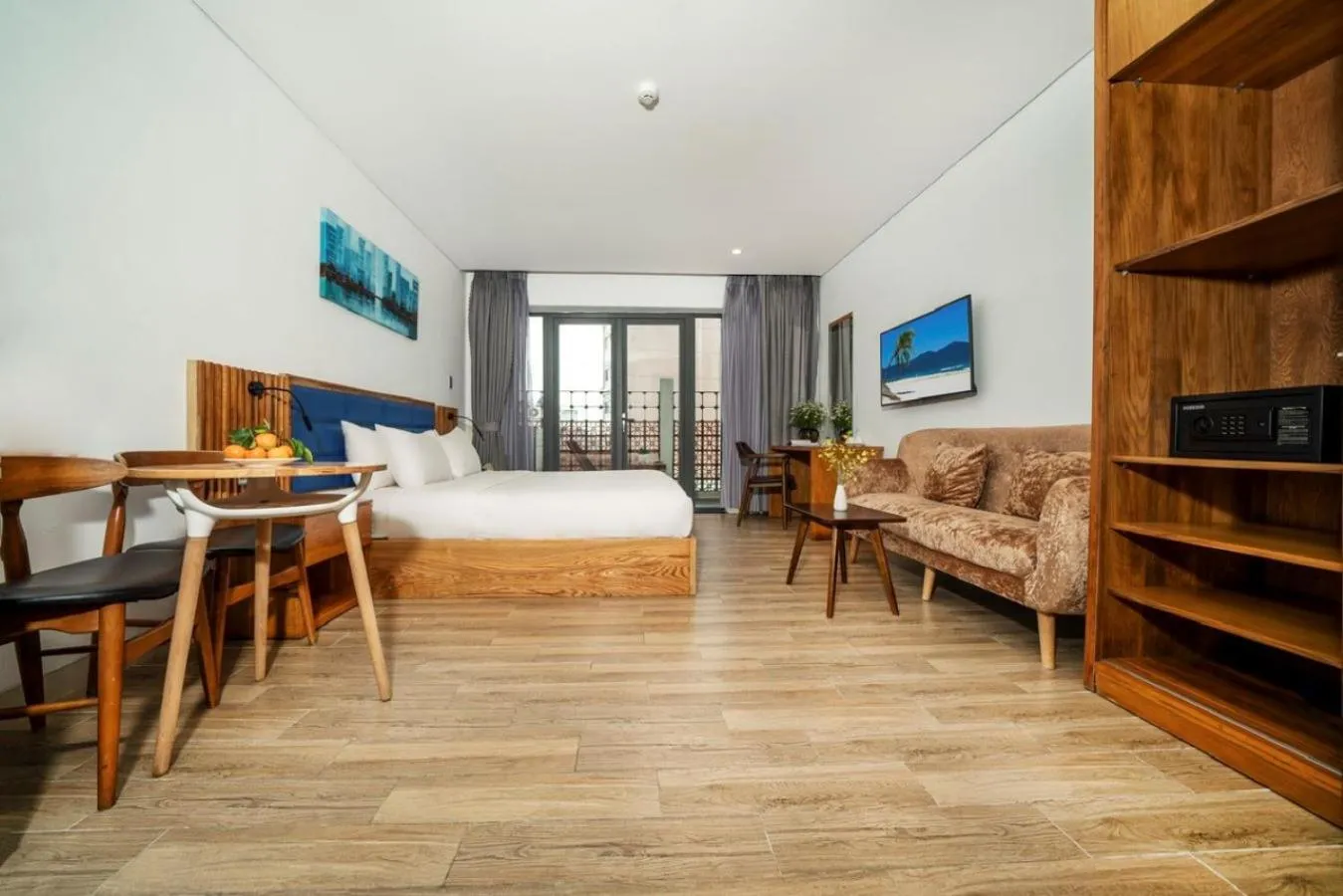Bed in DOMA by HSuites Hotel & Apartment