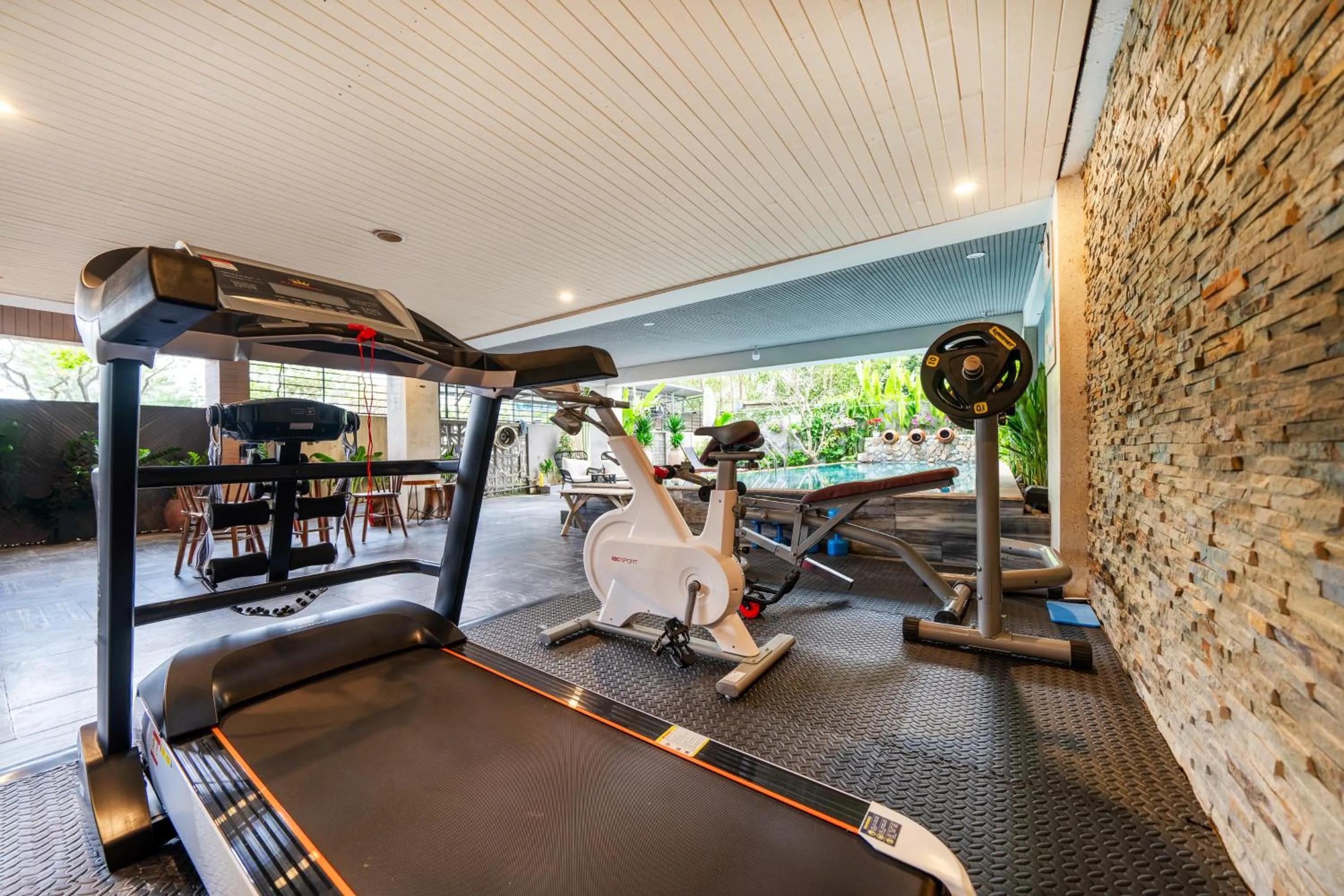 Fitness centre/facilities in DOMA by HSuites Hotel & Apartment