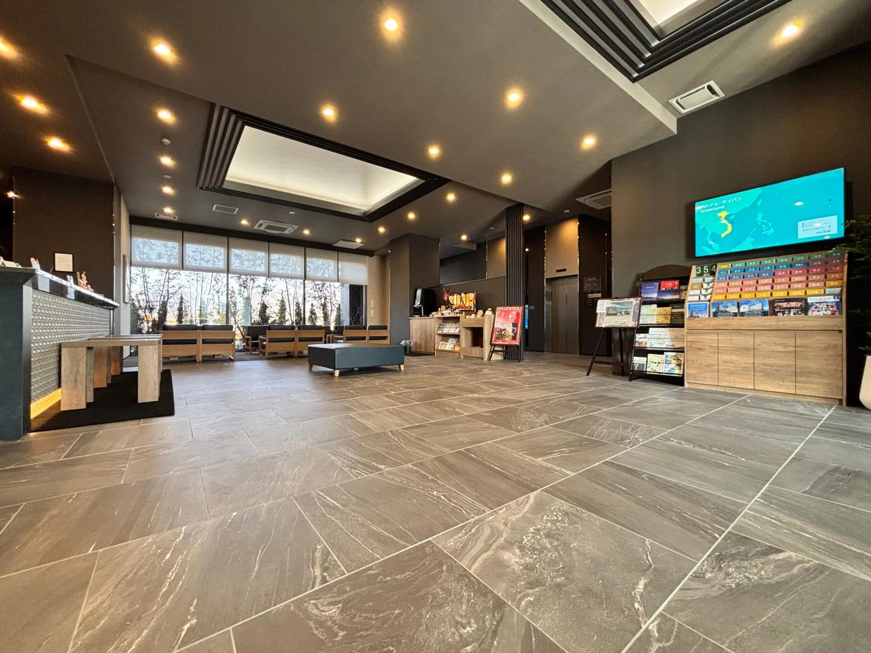 Lobby or reception in Hotel Route Inn Okayama Maniwa