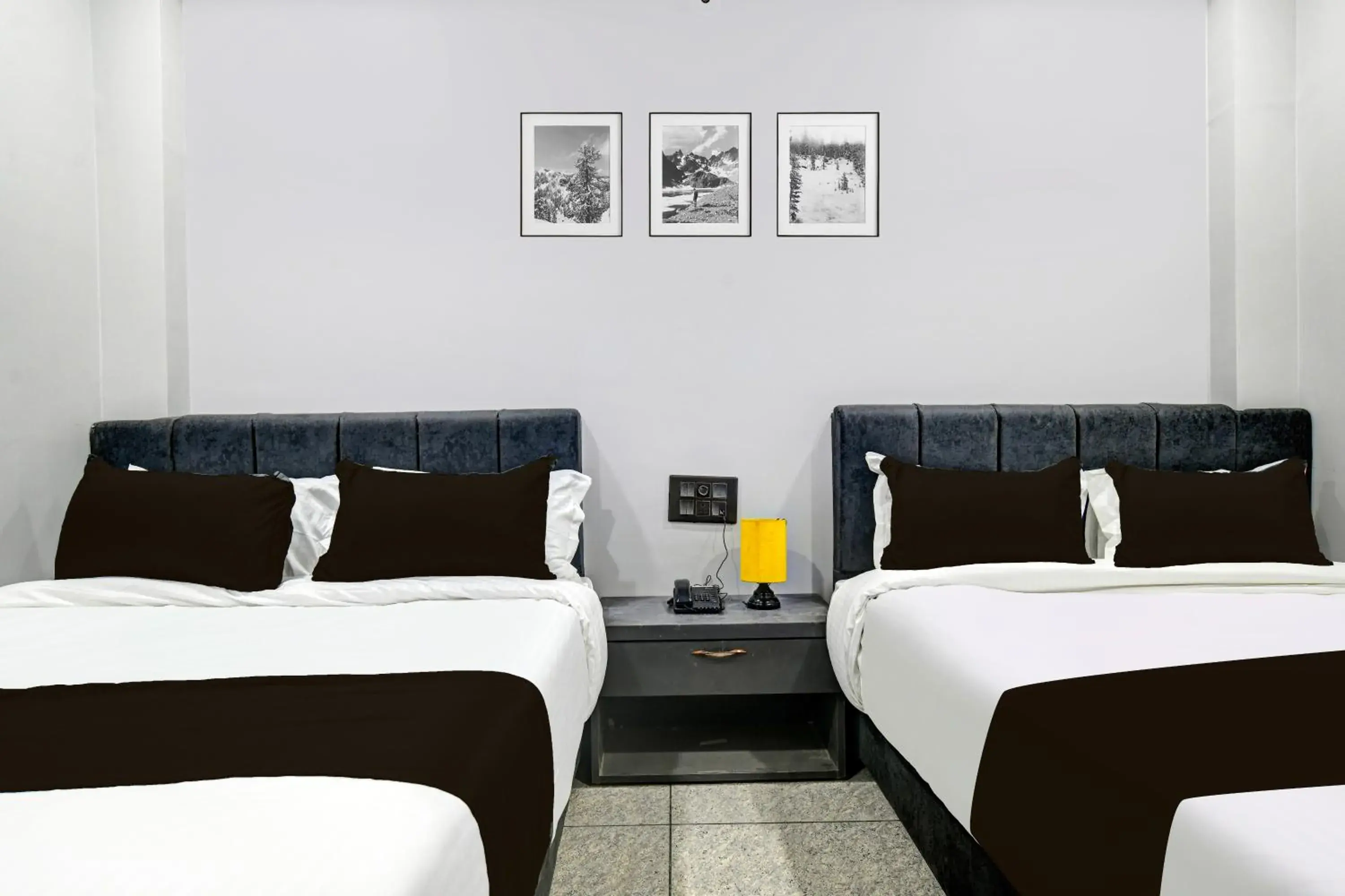 Deluxe Triple Room - single occupancy in Collection O Mahakal Formerly Maharana Pratap Deluxe Triple Room - single occupancy in Collection O Mahakal Formerly Maharana Pratap