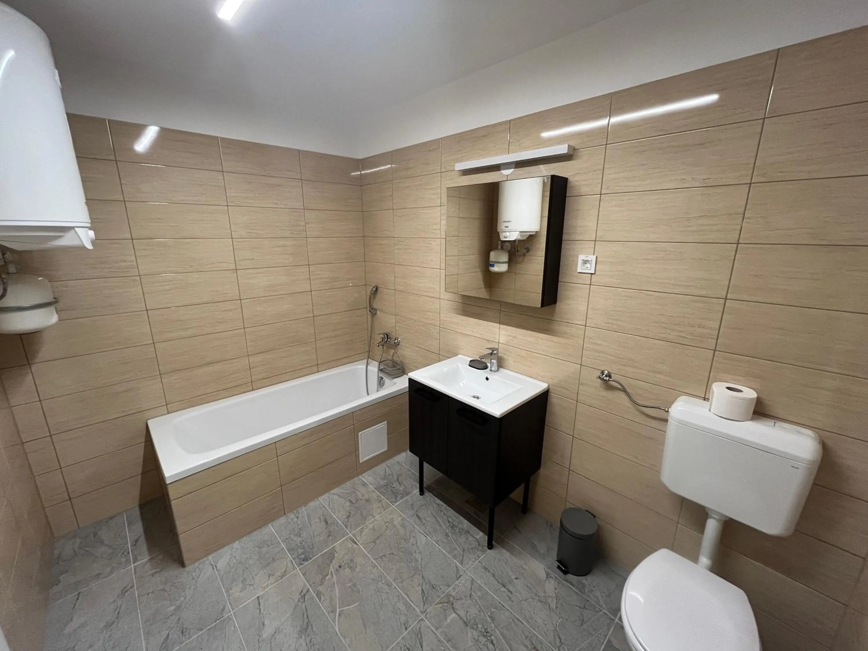 Toilet in Motel Barka