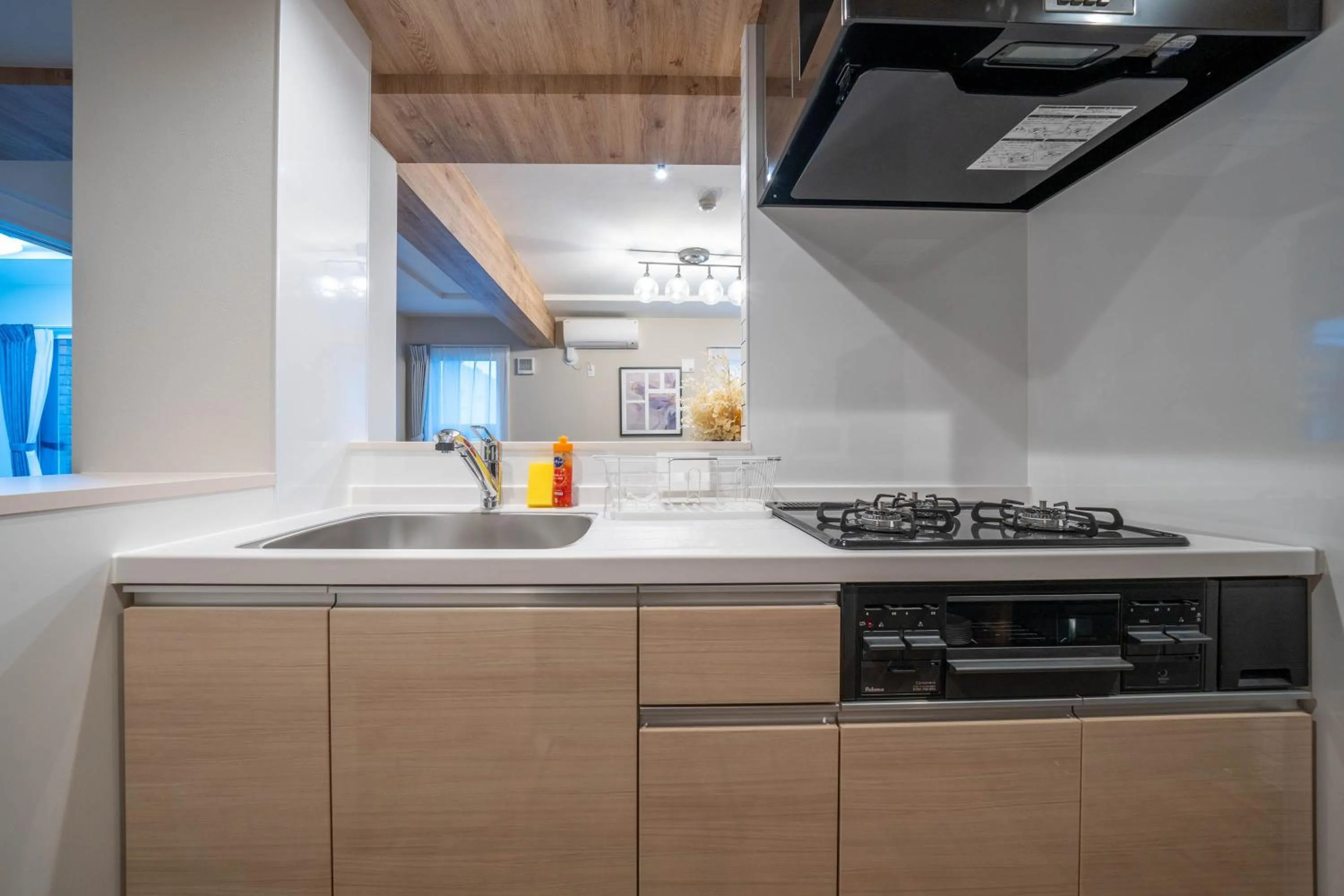 Kitchen or kitchenette in Zabo Hills 305