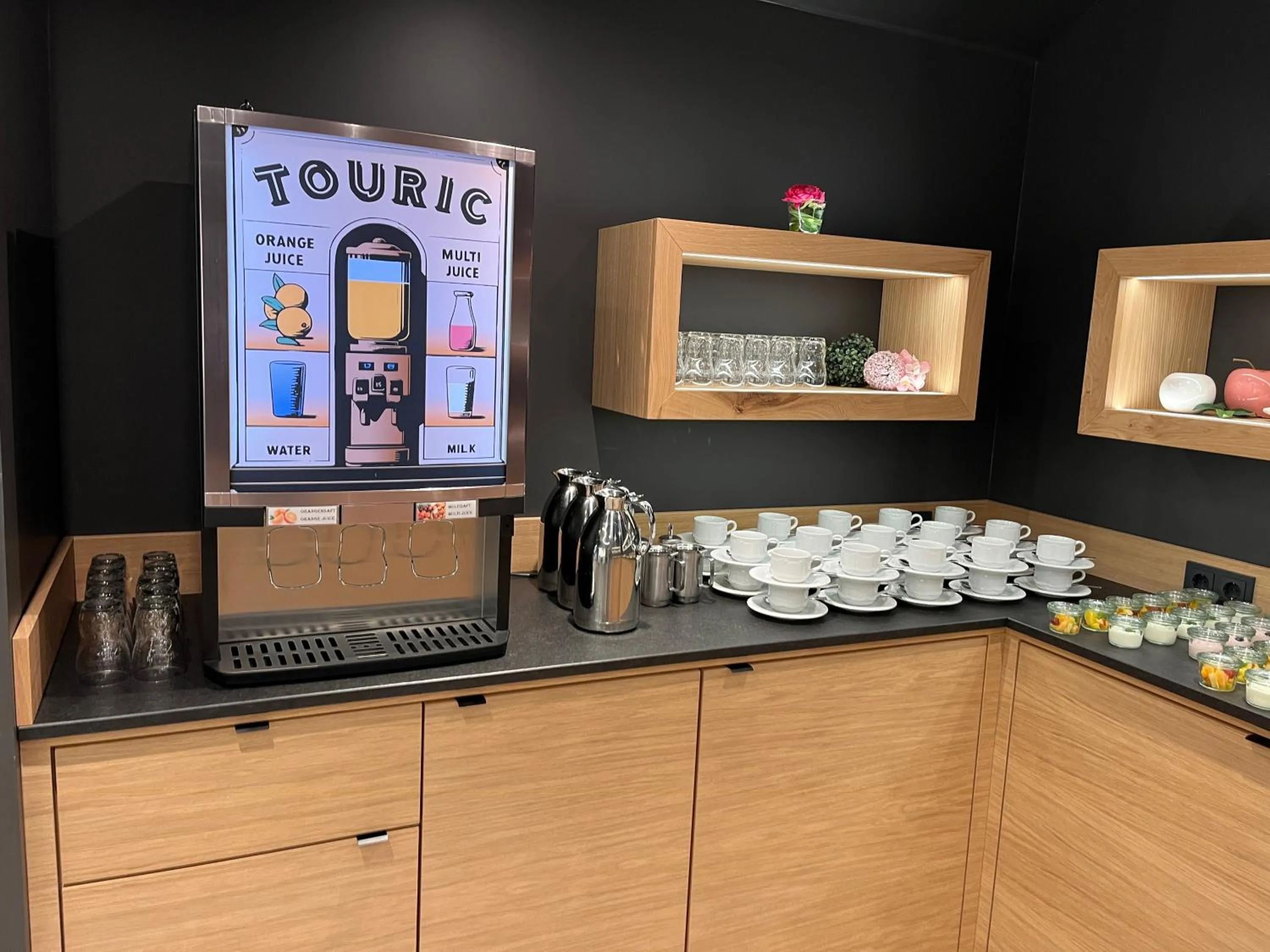 Breakfast in Hotel Touric