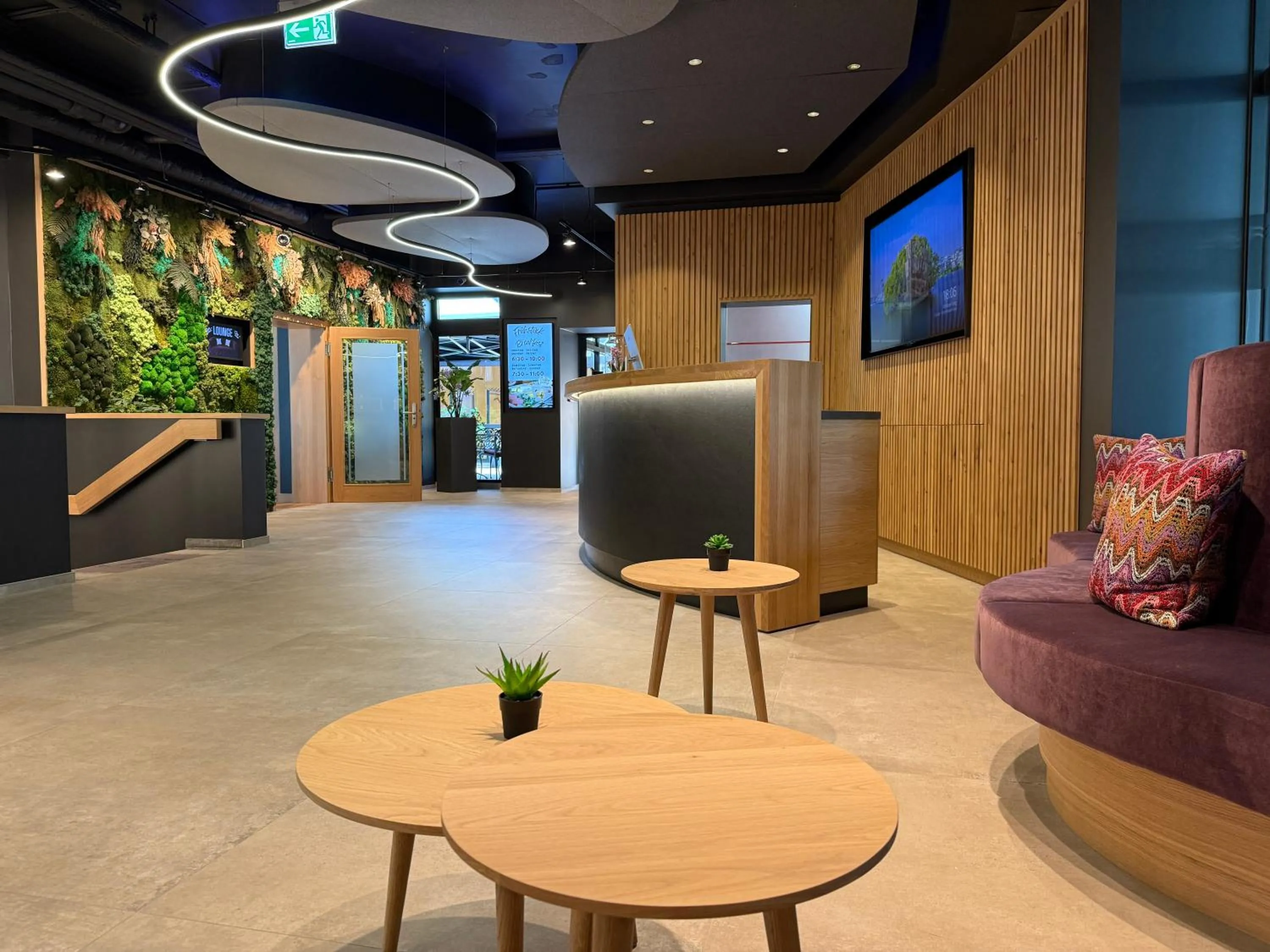 Lobby or reception in Hotel Touric