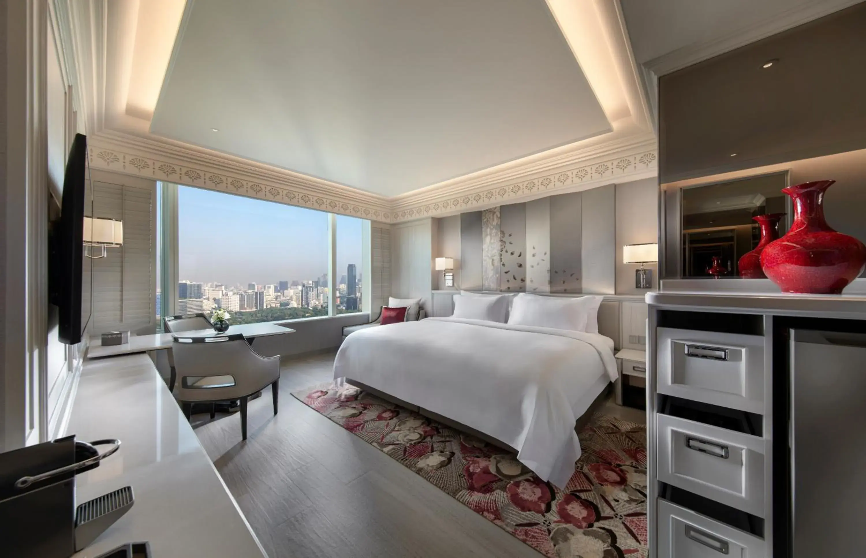 Premium King Room in Grande Centre Point Lumphini Bangkok Premium King Room in Grande Centre Point Lumphini Bangkok