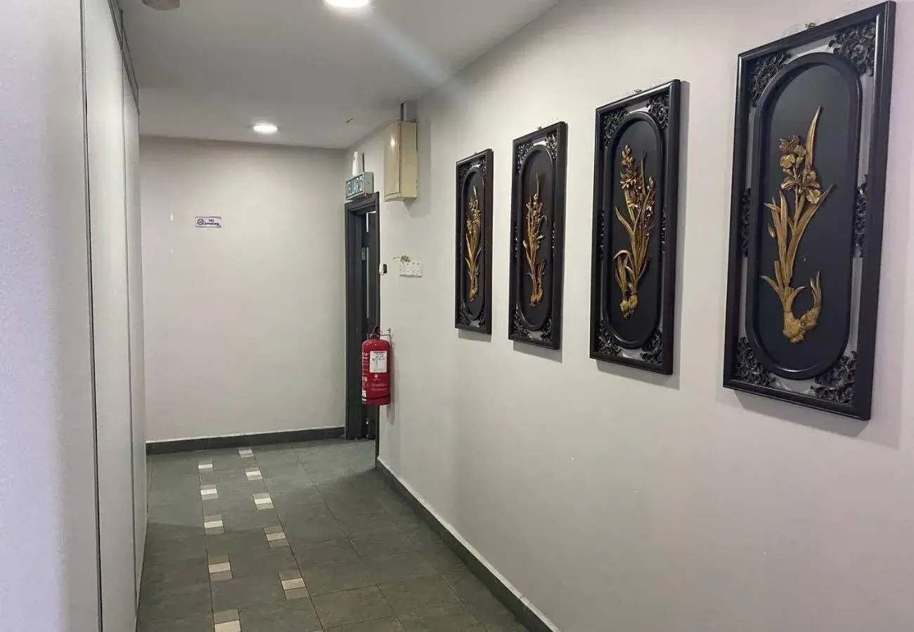 Property building in Hotel Harbour Inn Property building in Hotel Harbour Inn