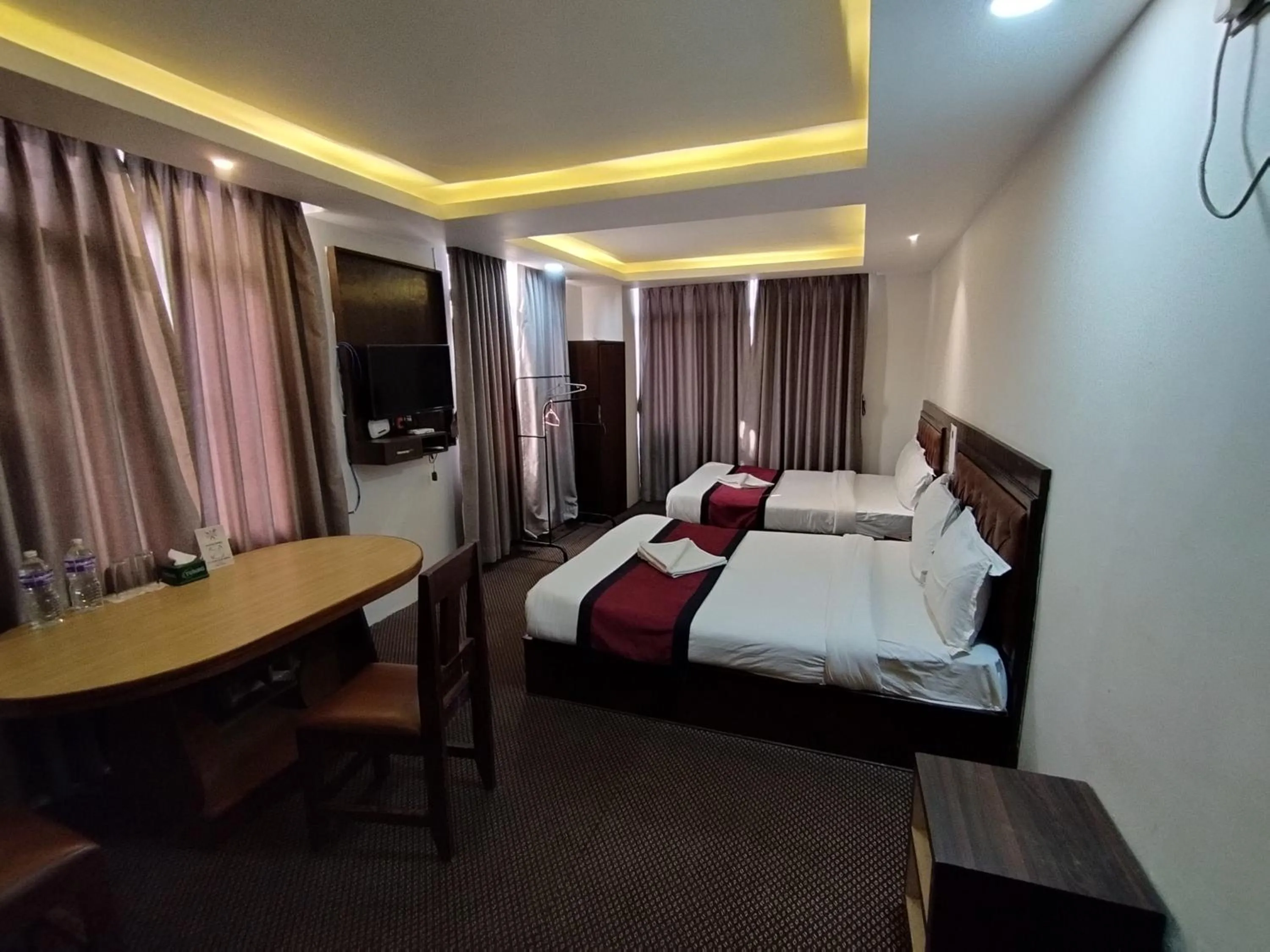 Photo of the whole room, Bed in Hotel De Universal