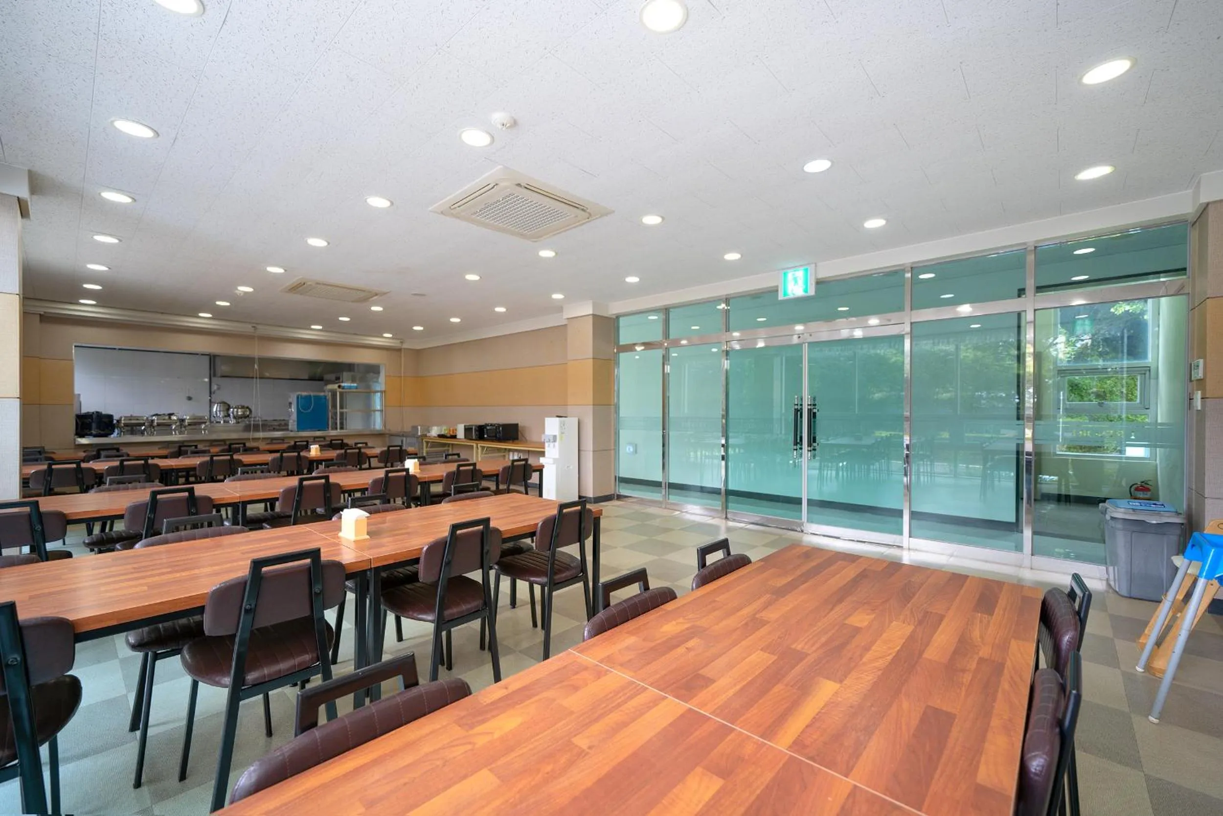 Restaurant/places to eat in FromH T Resort Jeju Seongsan