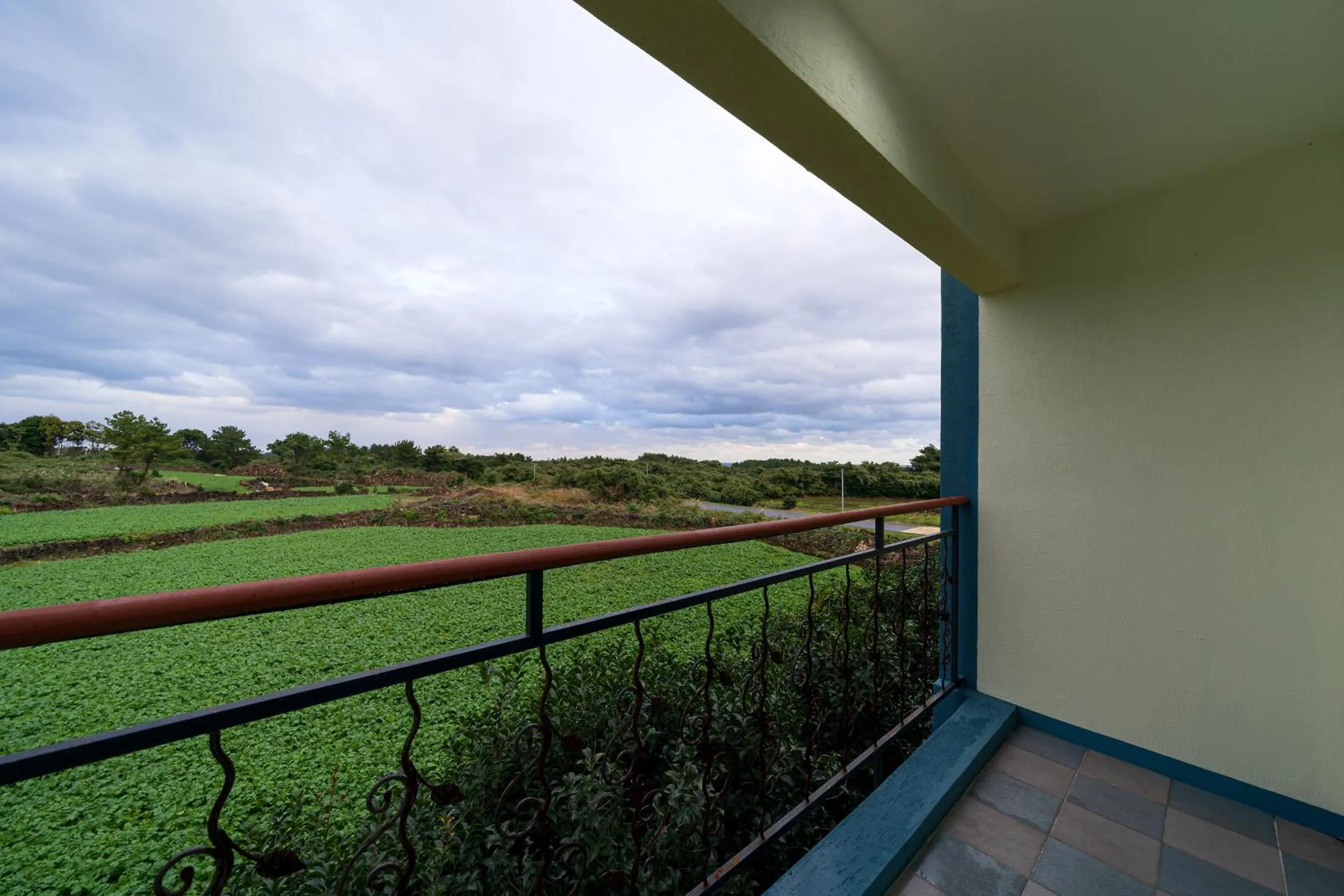 Balcony/Terrace in FromH T Resort Jeju Seongsan