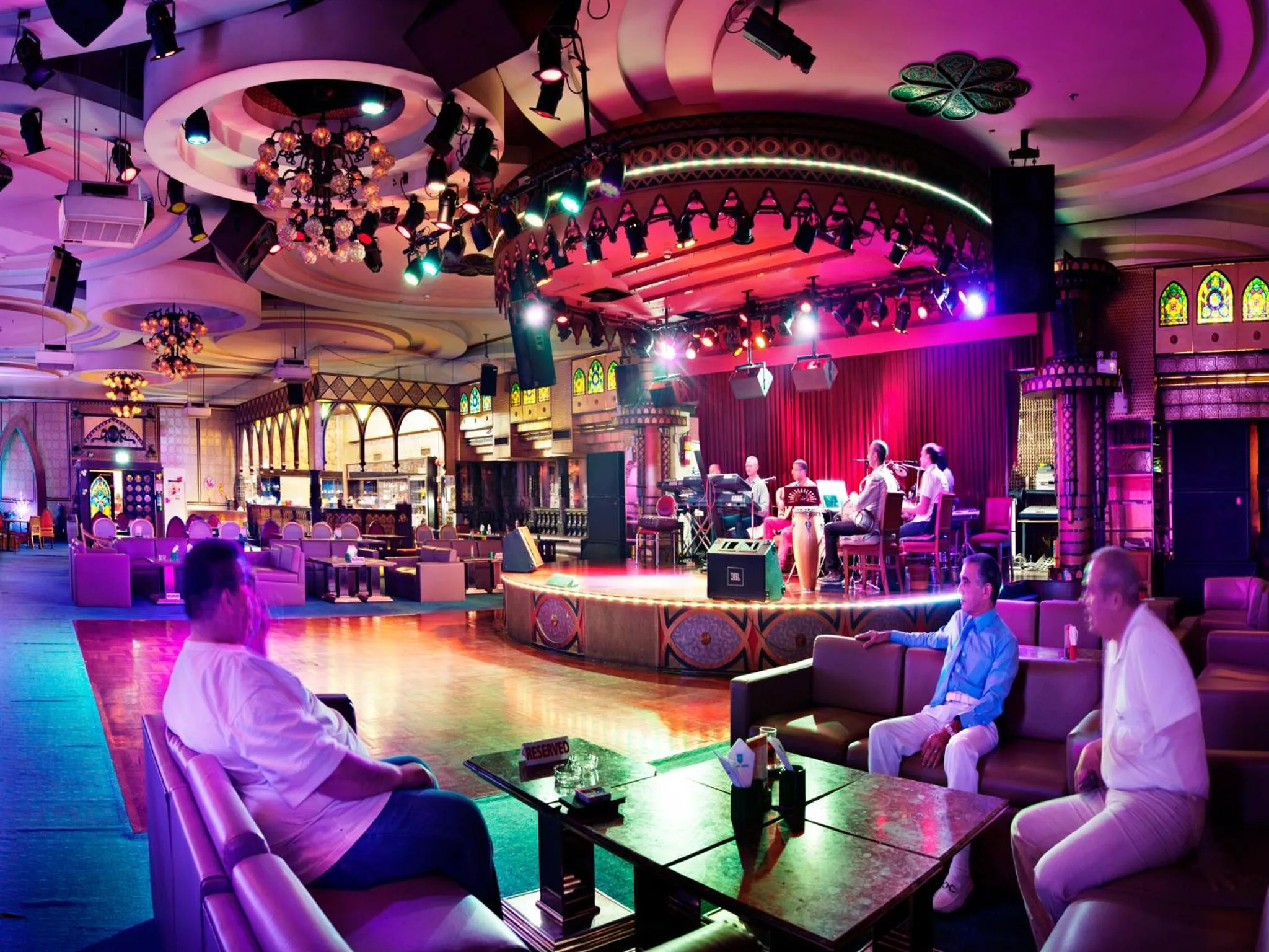 Nightclub / DJ in Grace Hotel