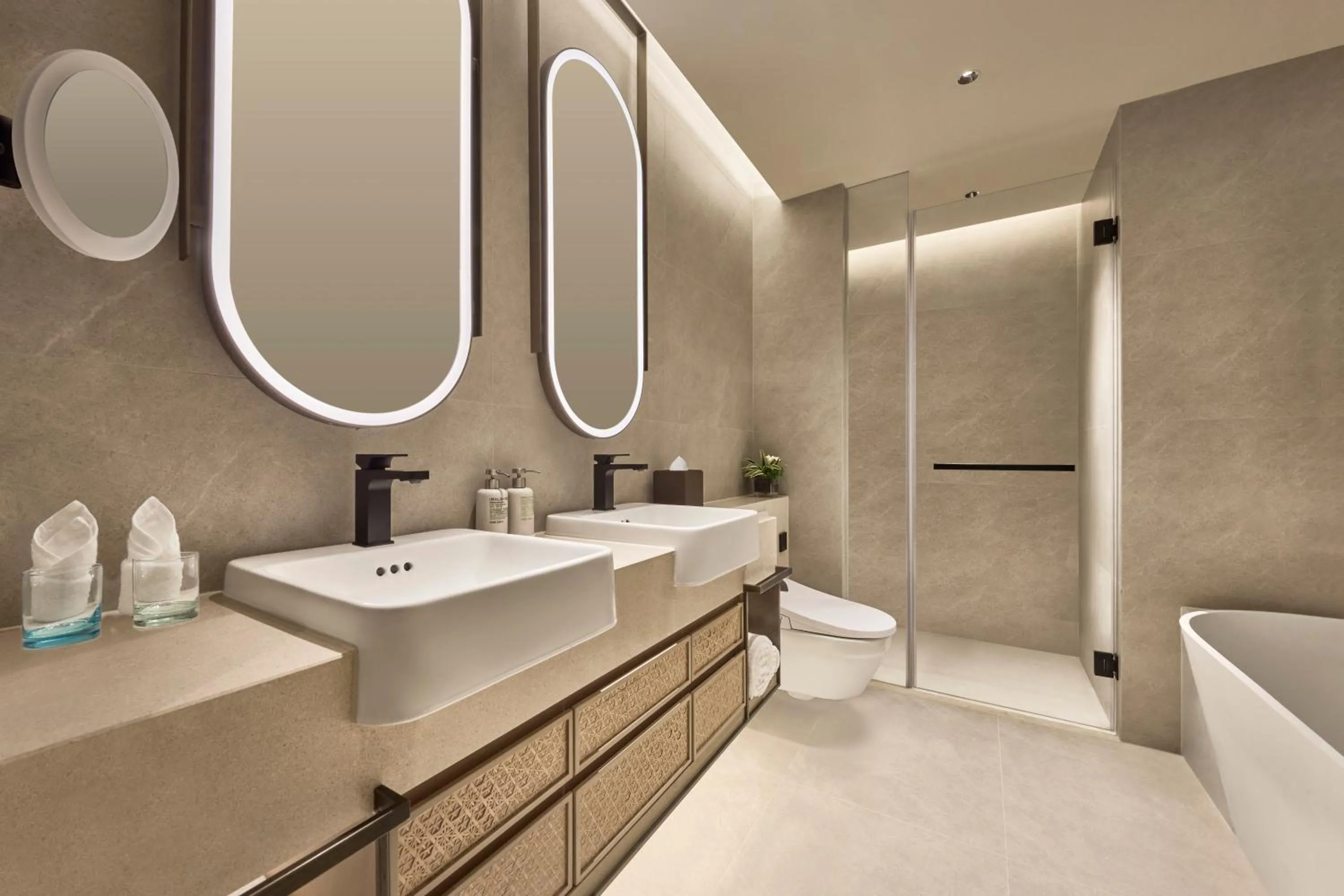 Toilet in Ming Hotel Nanjing - MGallery Collection