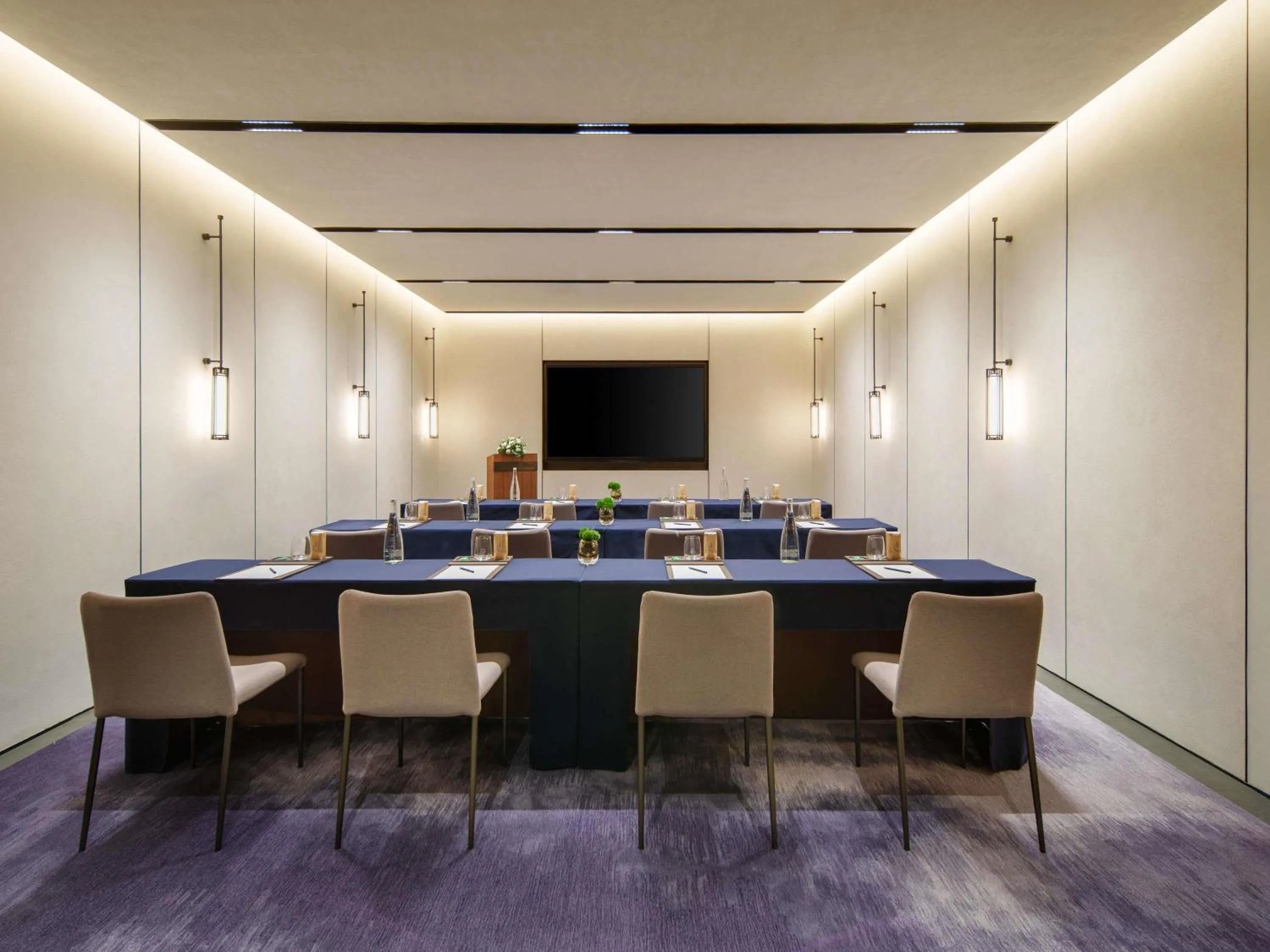 Meeting/conference room in Ming Hotel Nanjing - MGallery Collection