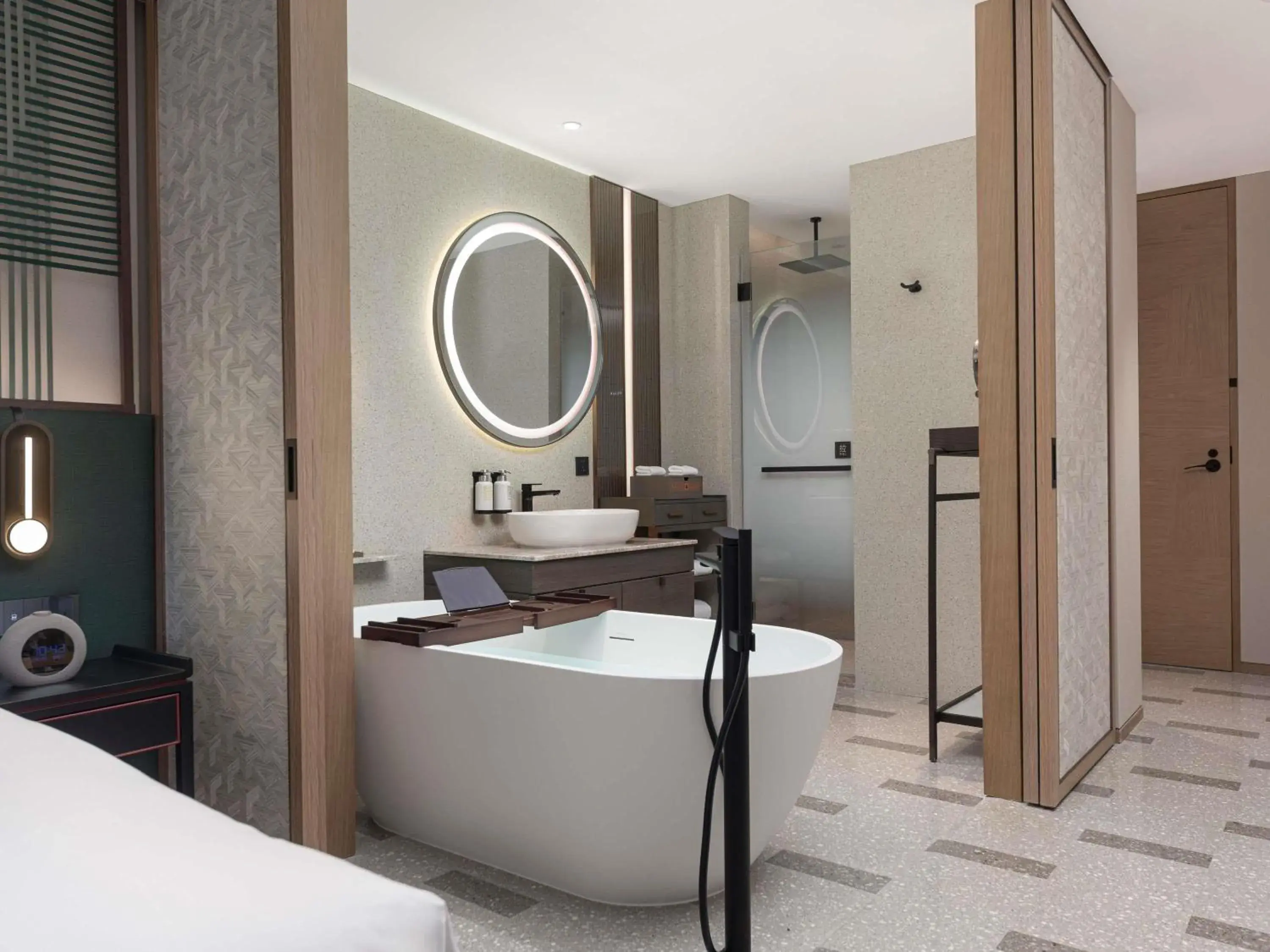 Deluxe Twin Room - single occupancy in Dangkou Ancient Town Hotel Wuxi MGallery Collection Deluxe Twin Room - single occupancy in Dangkou Ancient Town Hotel Wuxi MGallery Collection