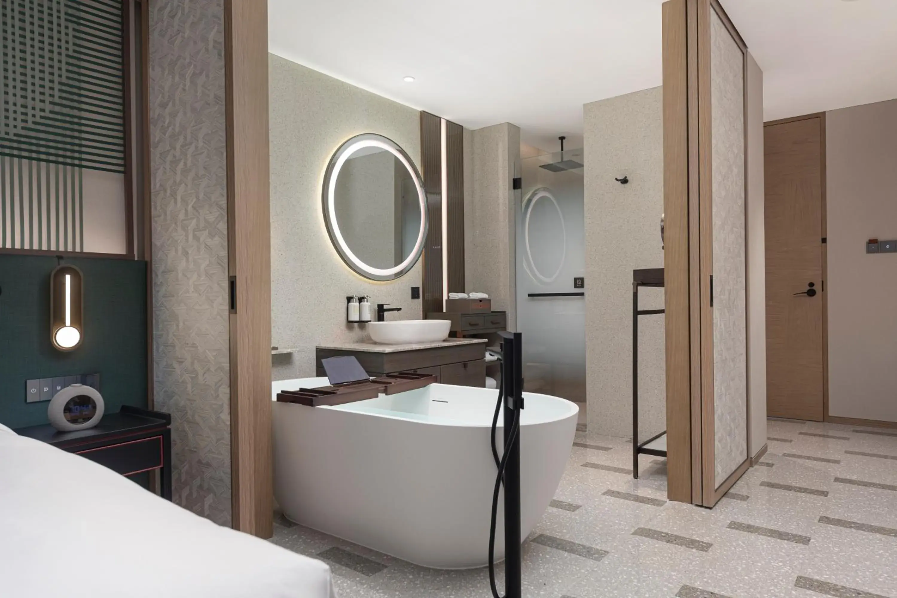 Superior Twin Room in Dangkou Ancient Town Hotel Wuxi MGallery Collection Superior Twin Room in Dangkou Ancient Town Hotel Wuxi MGallery Collection