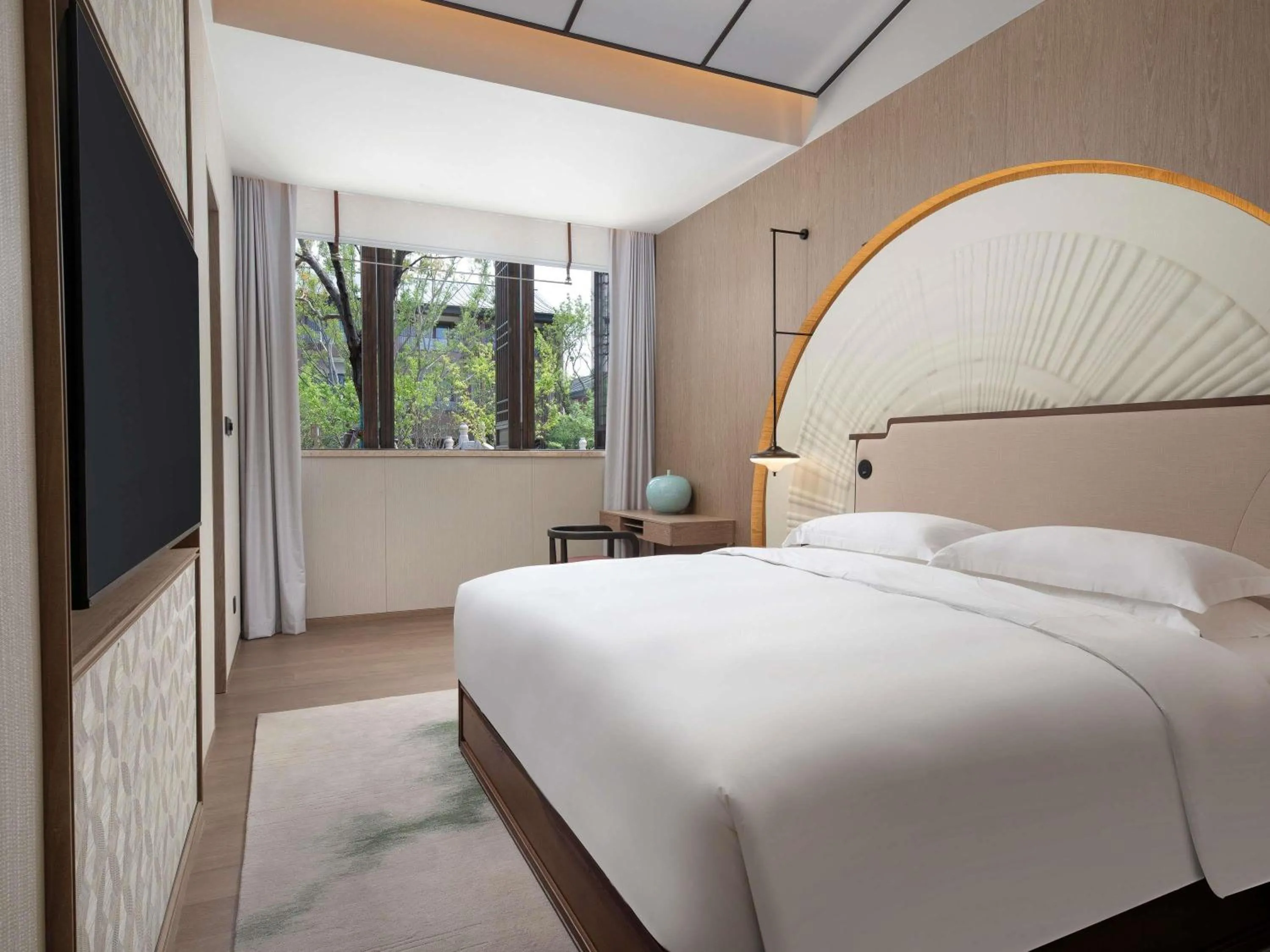 Bedroom, Bed in Dangkou Ancient Town Hotel Wuxi MGallery Collection