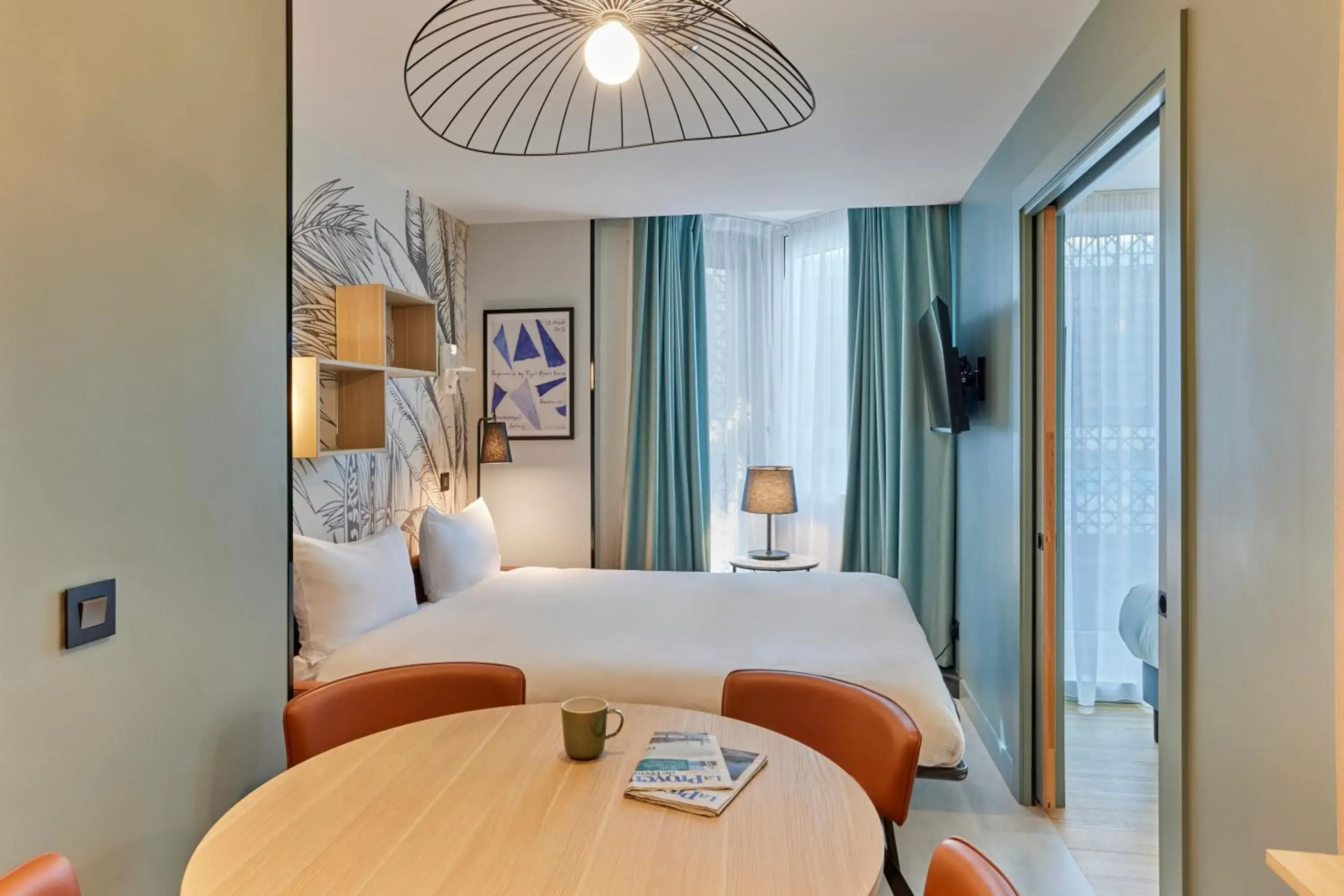 Bedroom, Bed in Aparthotel Adagio London City East Bedroom, Bed in Aparthotel Adagio London City East