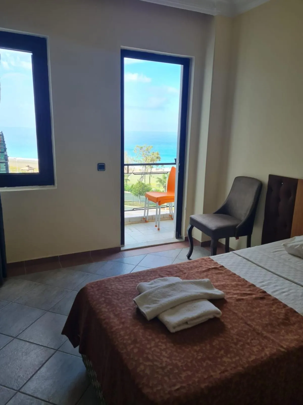 Bed in SUN FIRE BEACH Hotel