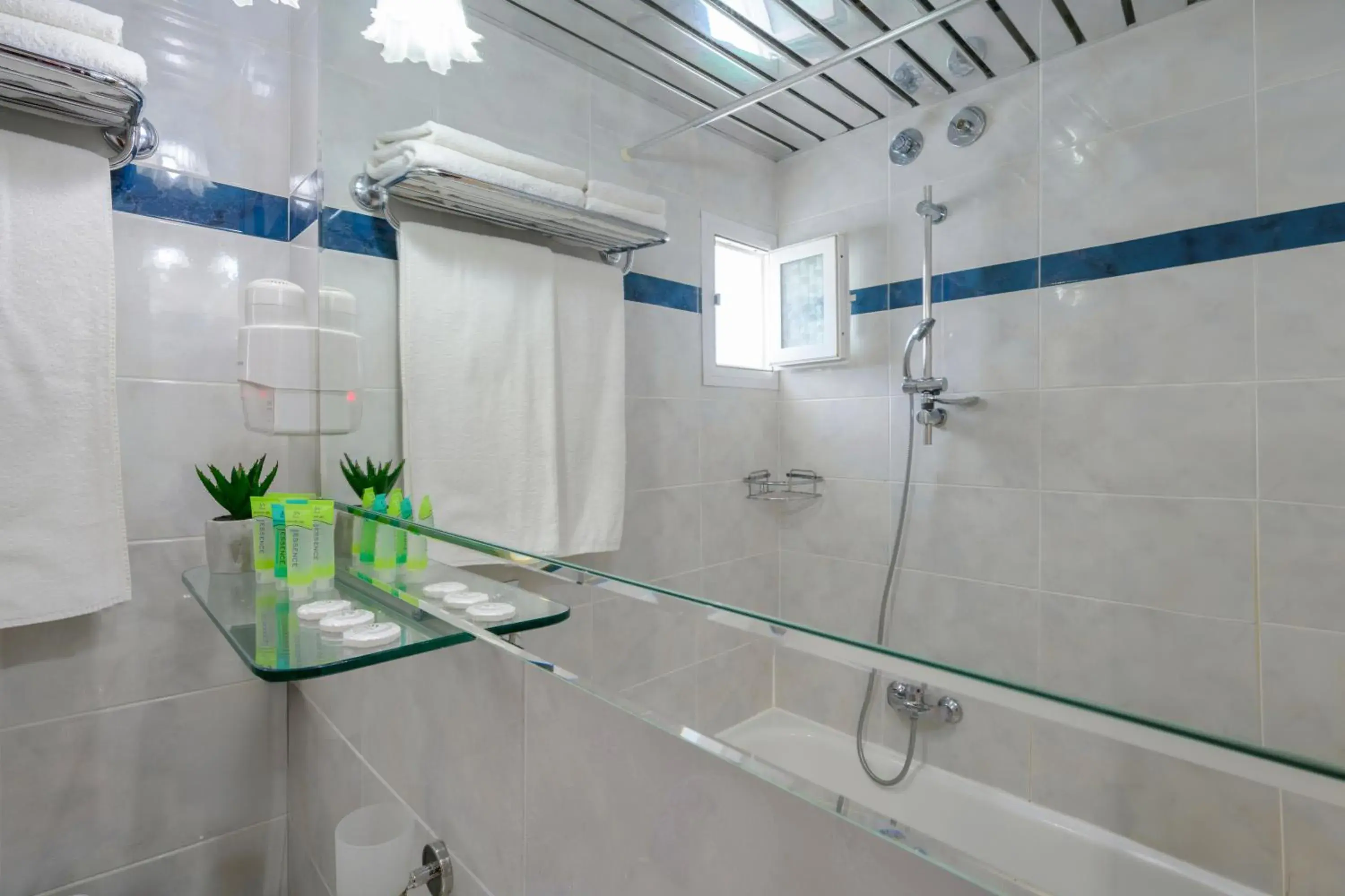 Standard Double or Twin Room with Sea View in EONA BEACH RESORT by Greek Pride Standard Double or Twin Room with Sea View in EONA BEACH RESORT by Greek Pride