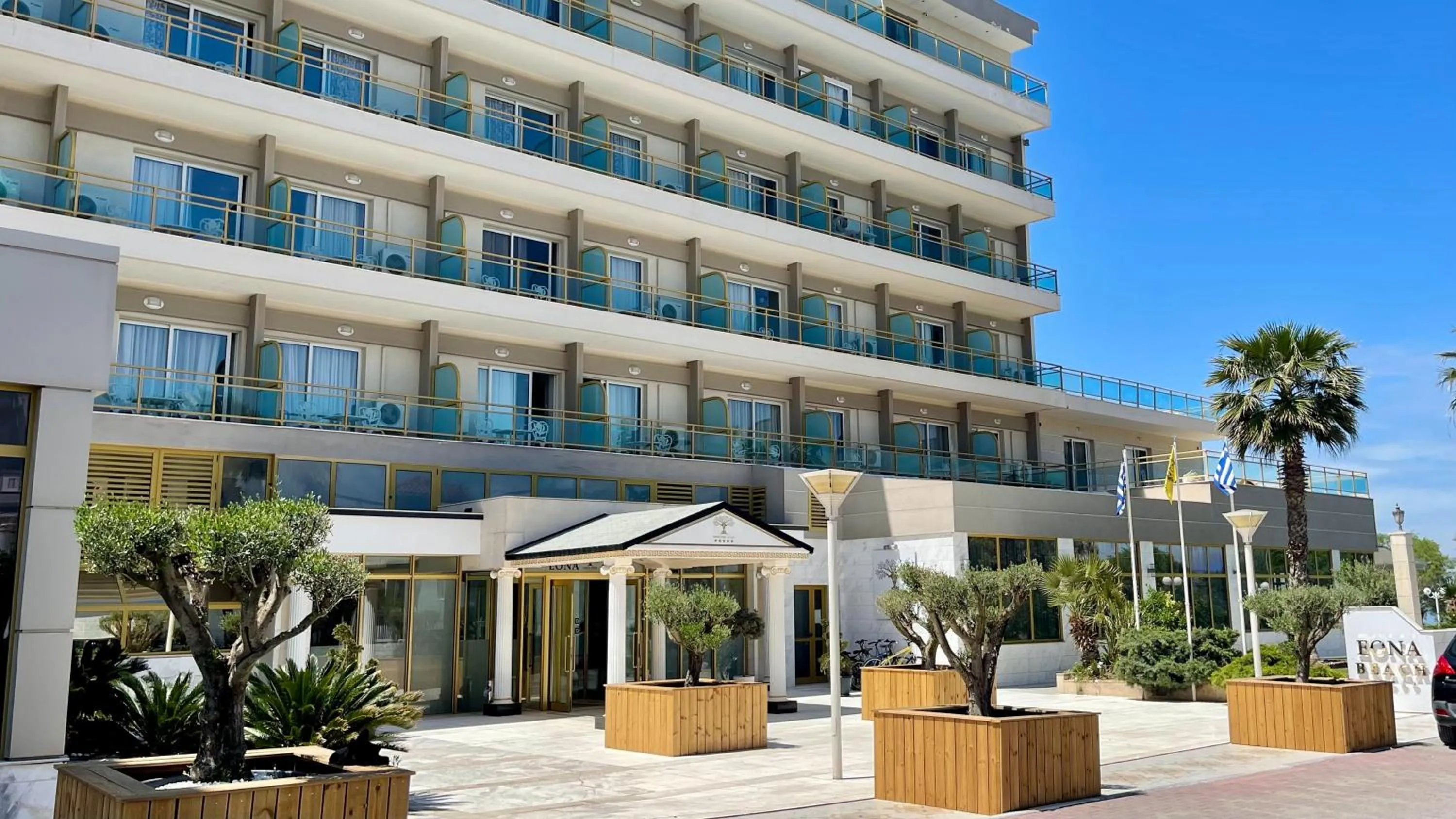 Property building in EONA BEACH RESORT by Greek Pride