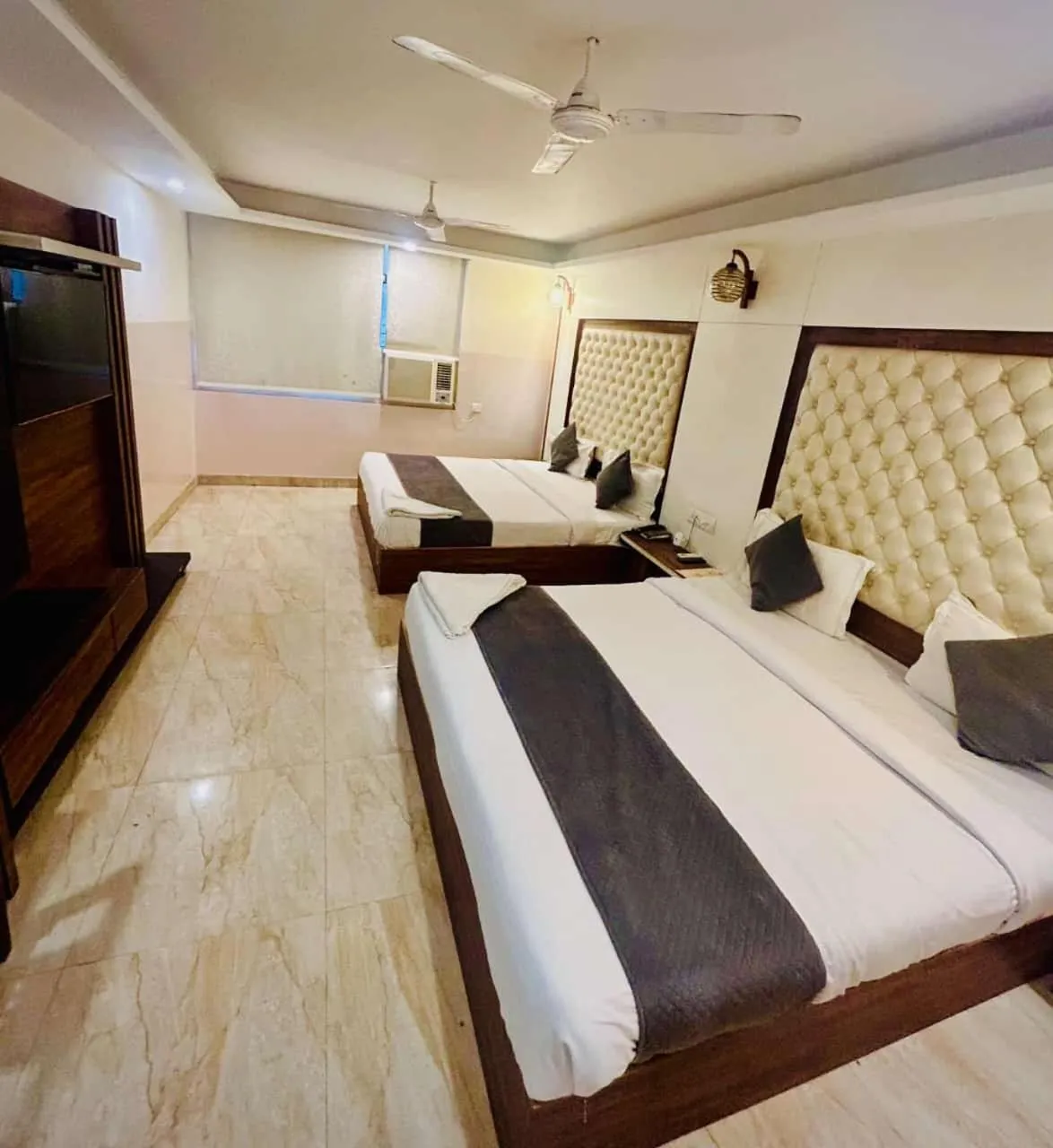 Bed in Hotel Airport City