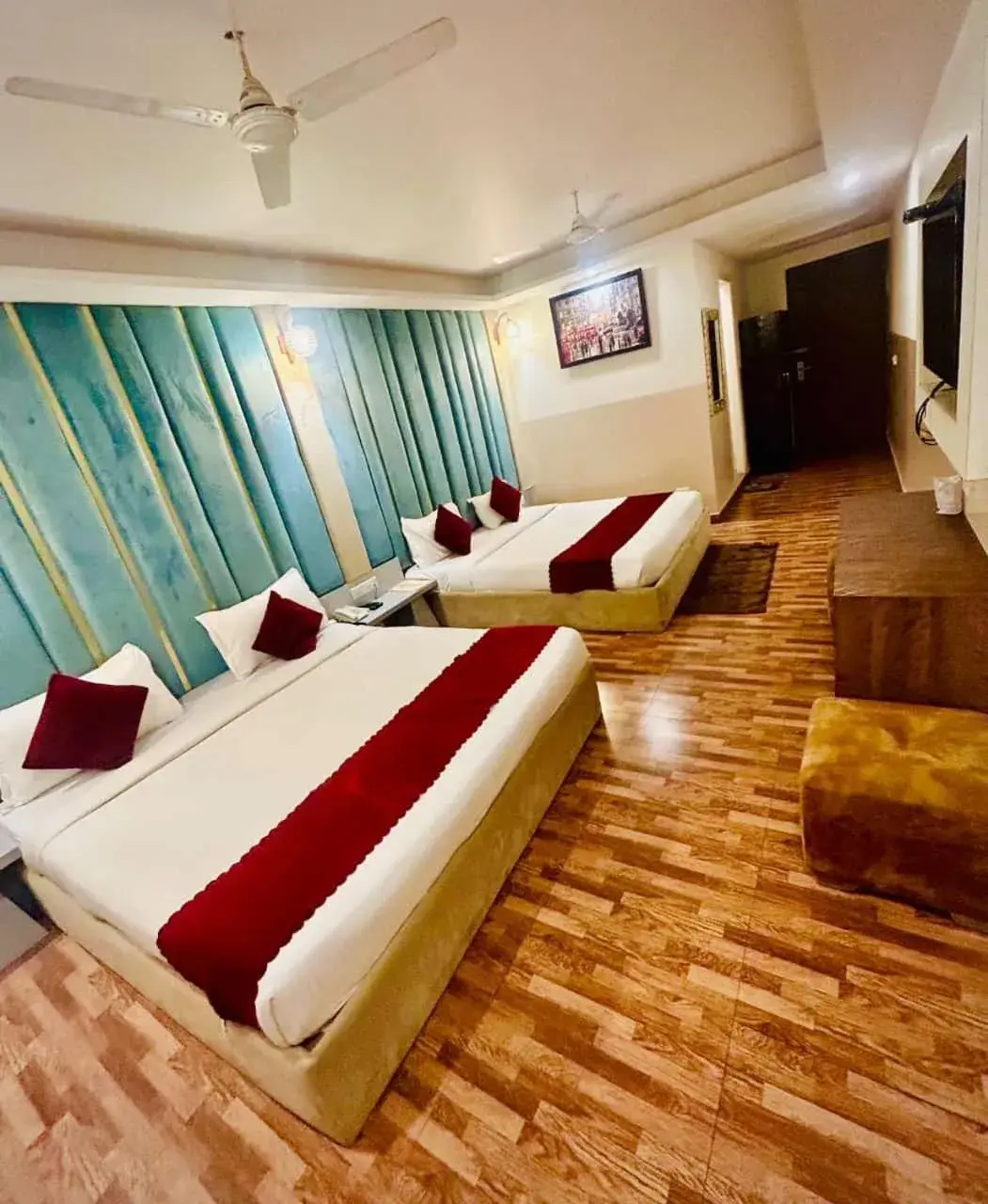 Bed in Hotel Airport City Bed in Hotel Airport City