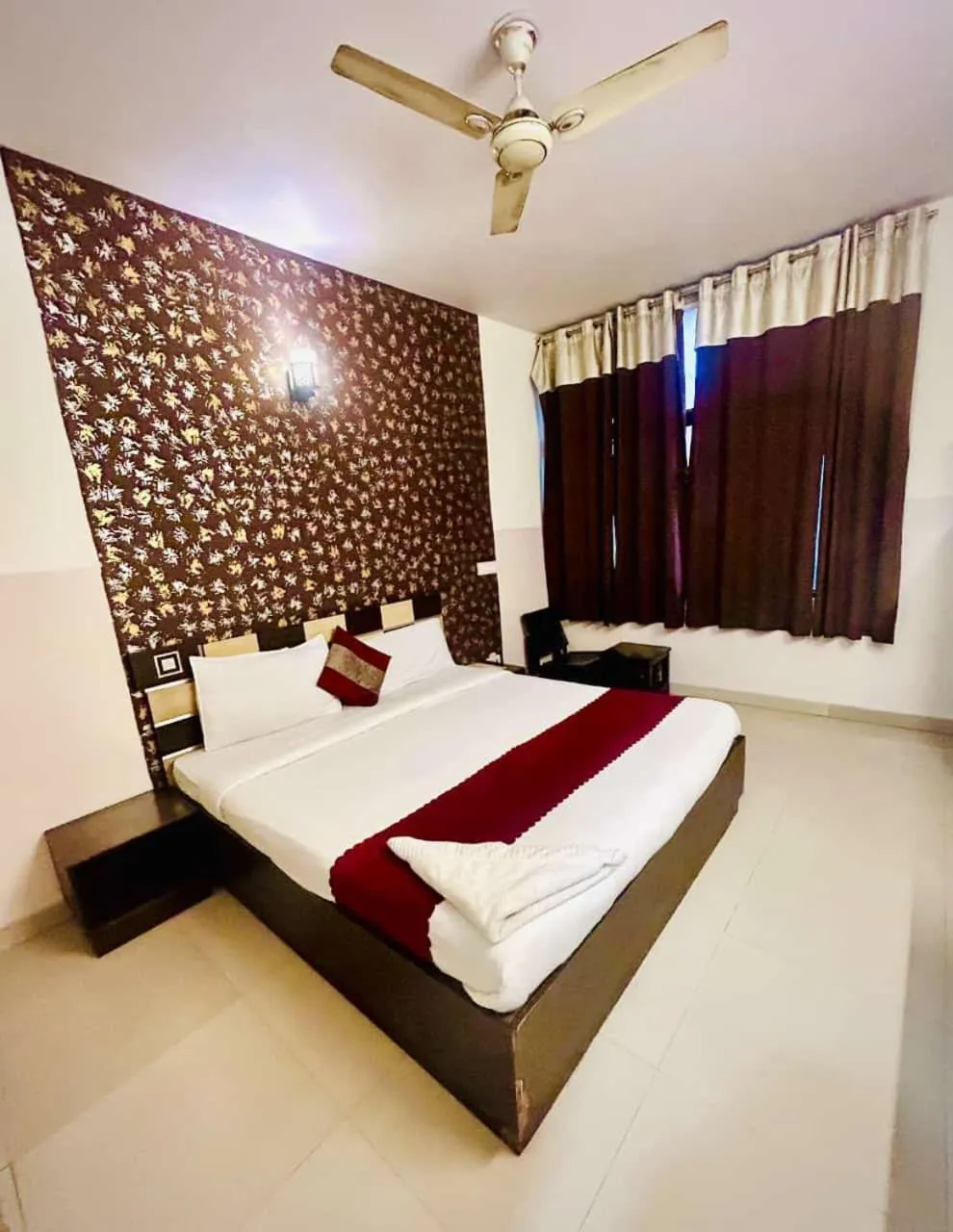 Bed in Hotel Airport City