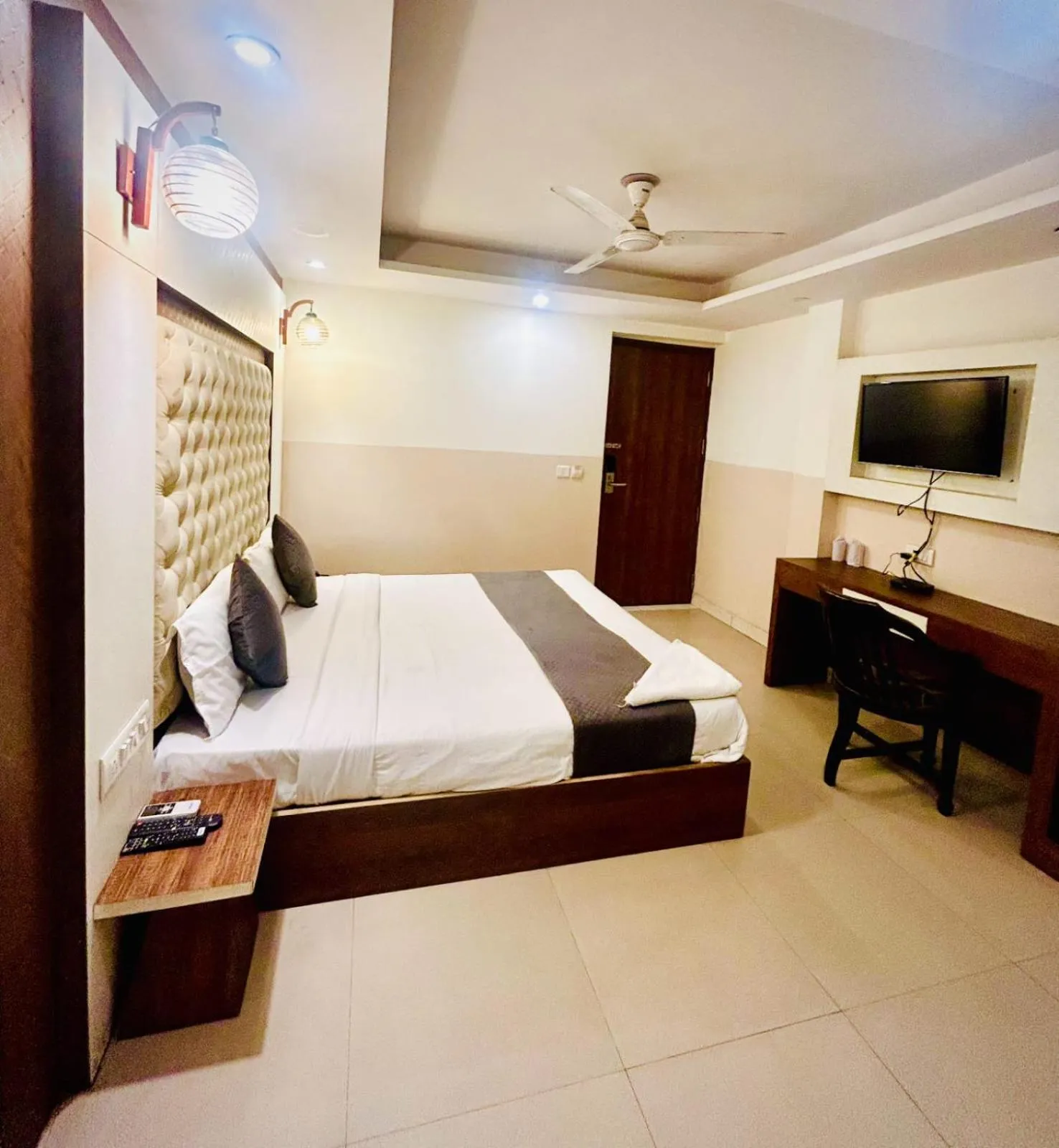 Bed in Hotel Airport City